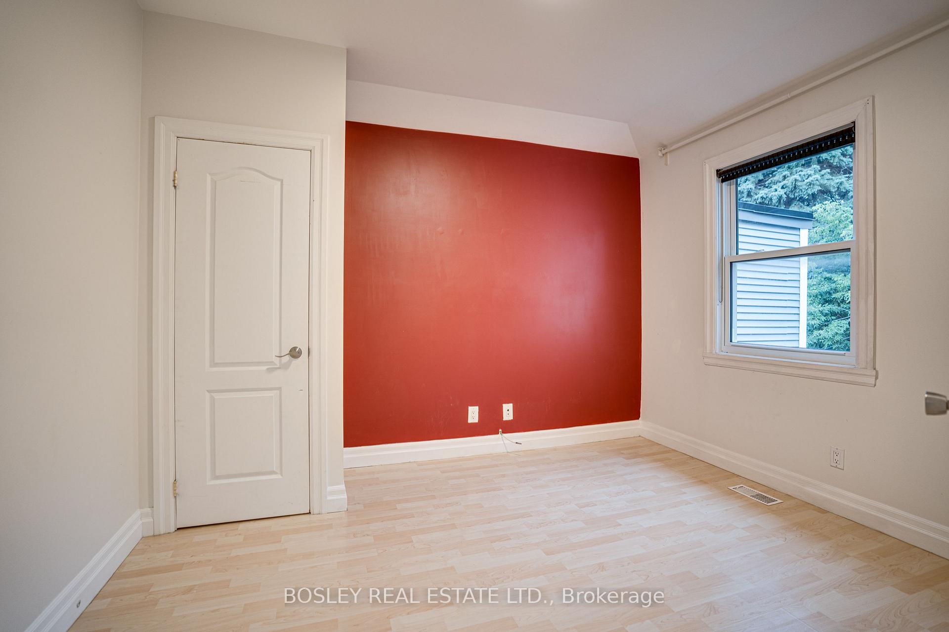 Photo 20 of 20 Connaught Avenue, Toronto, Greenwood-Coxwell — HOMEH