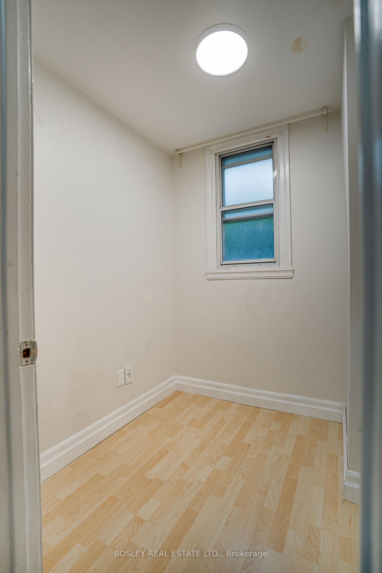 Photo 23 of 20 Connaught Avenue, Toronto, Greenwood-Coxwell — HOMEH
