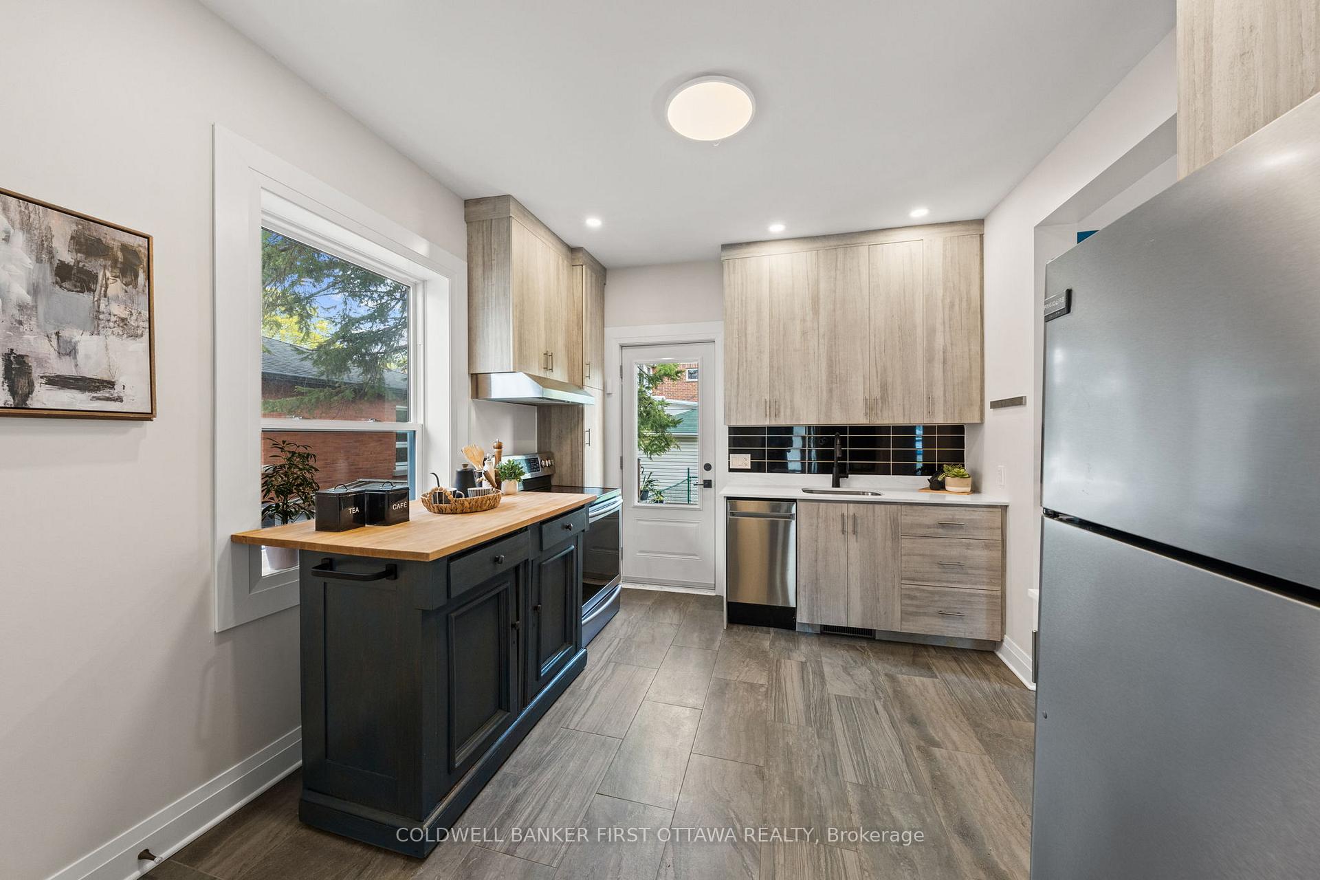 Photo 5 of 25 Clegg Street, Ottawa, Ottawa East — HOMEH