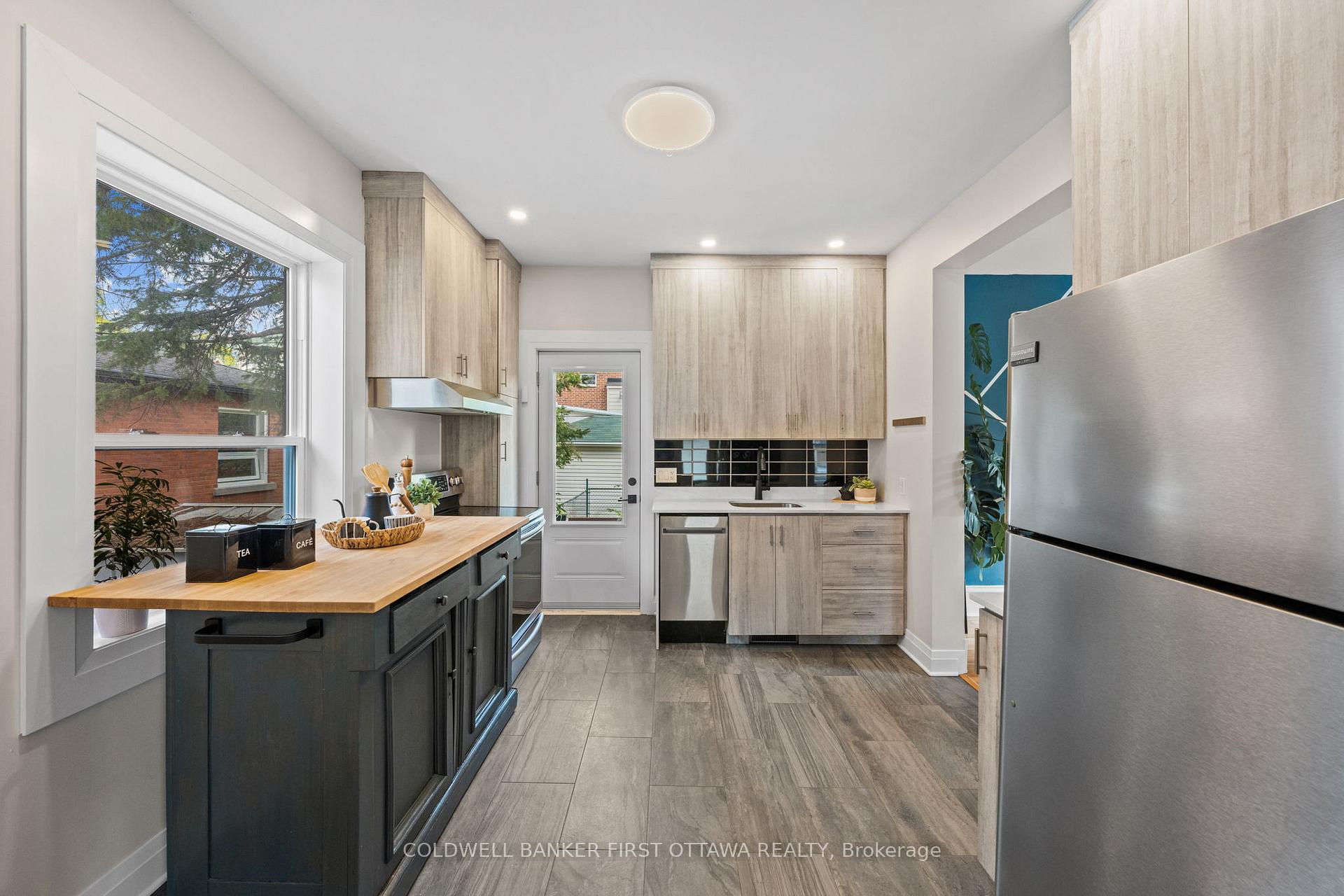 Photo 6 of 25 Clegg Street, Ottawa, Ottawa East — HOMEH