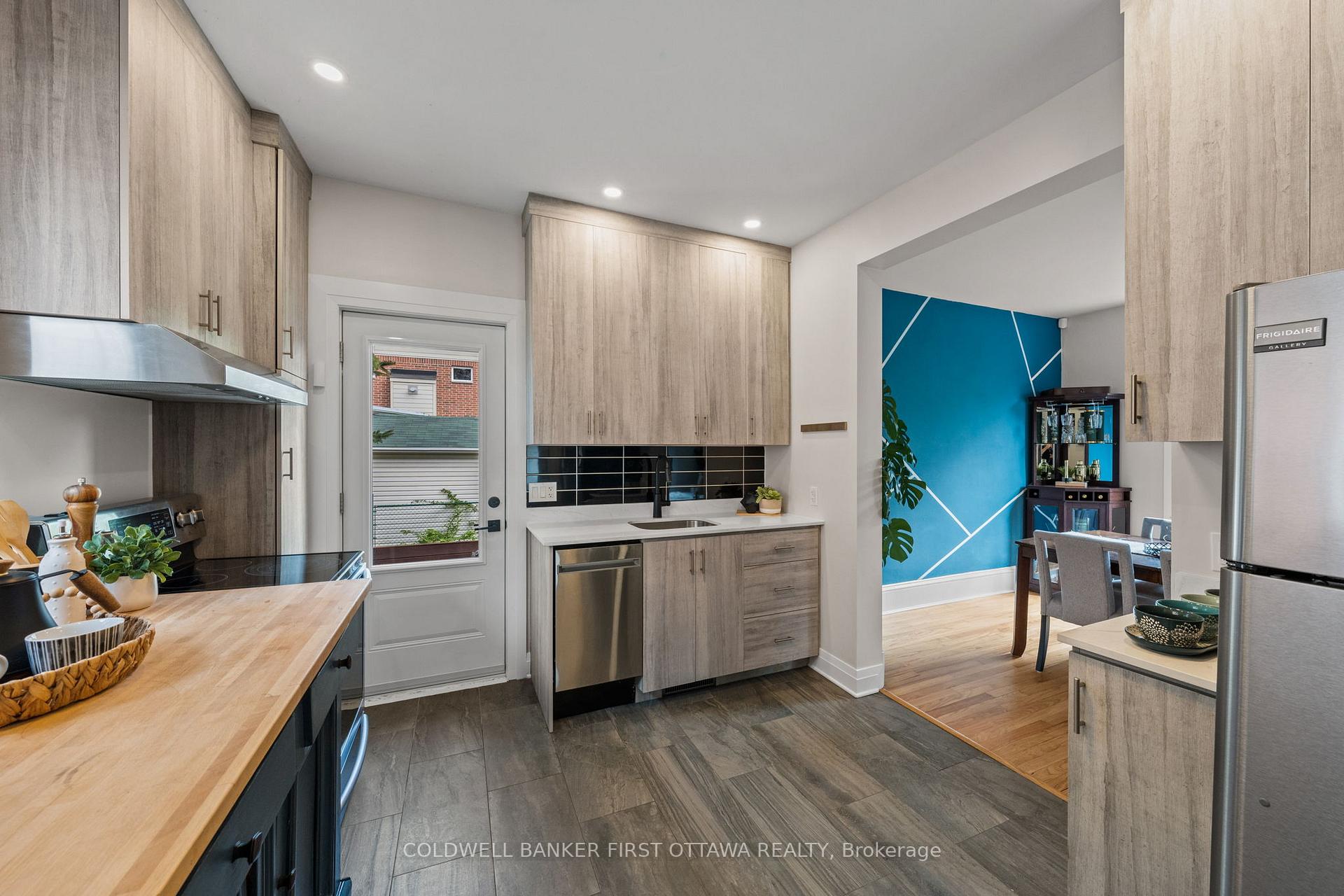 Photo 8 of 25 Clegg Street, Ottawa, Ottawa East — HOMEH