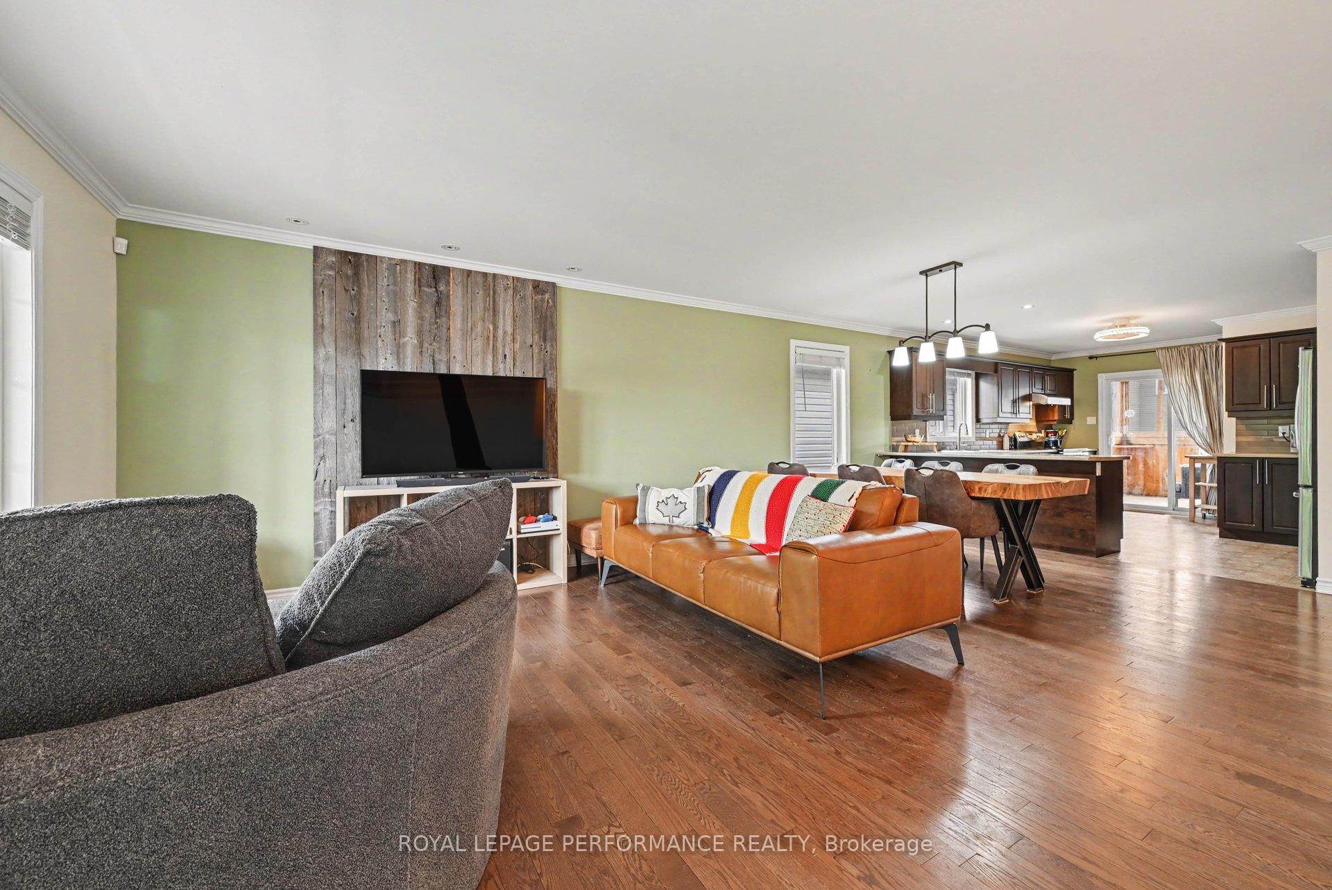 Photo 4 of 71 Mayer Street, The Nation, Limoges — HOMEH