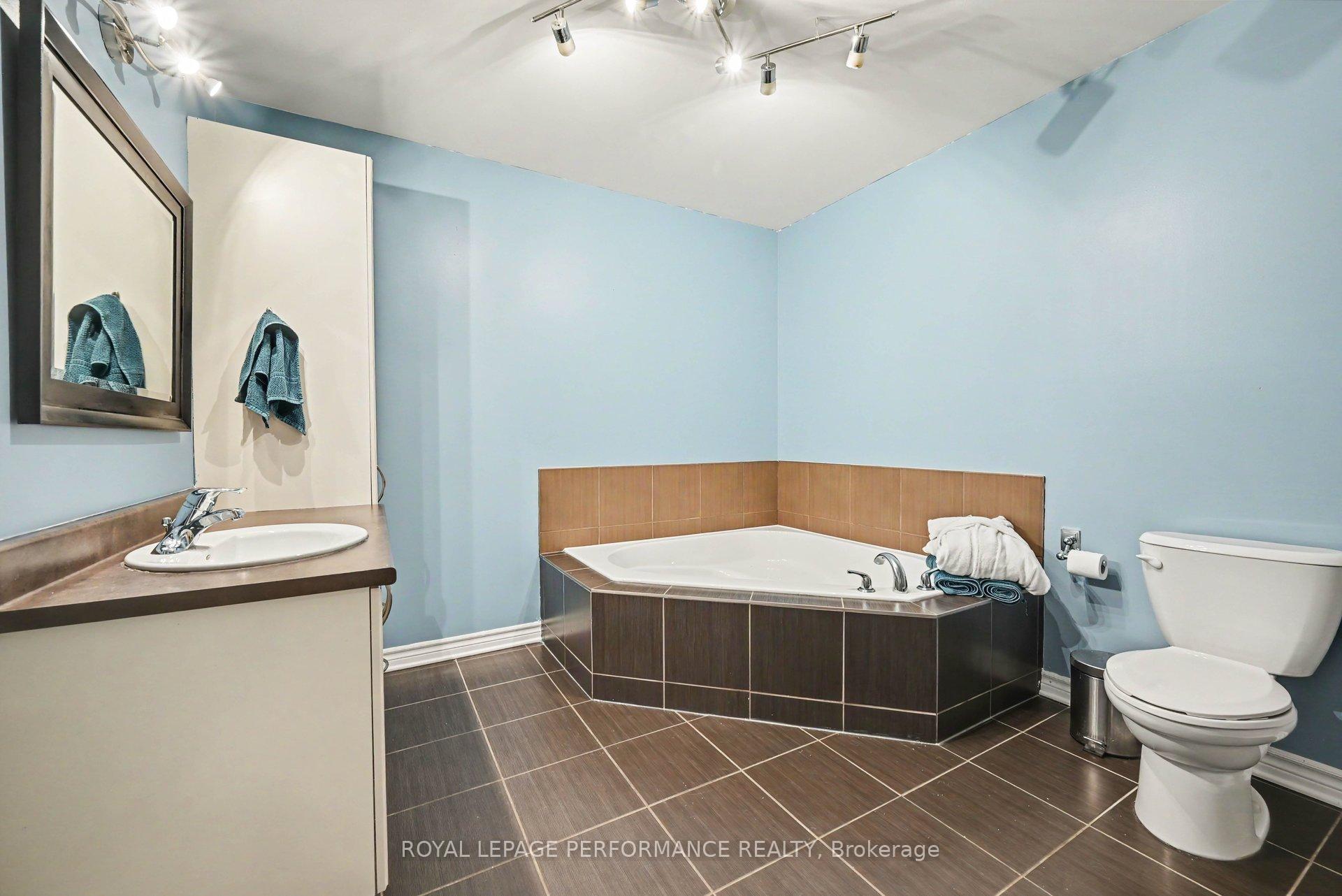 Photo 18 of 71 Mayer Street, The Nation, Limoges — HOMEH
