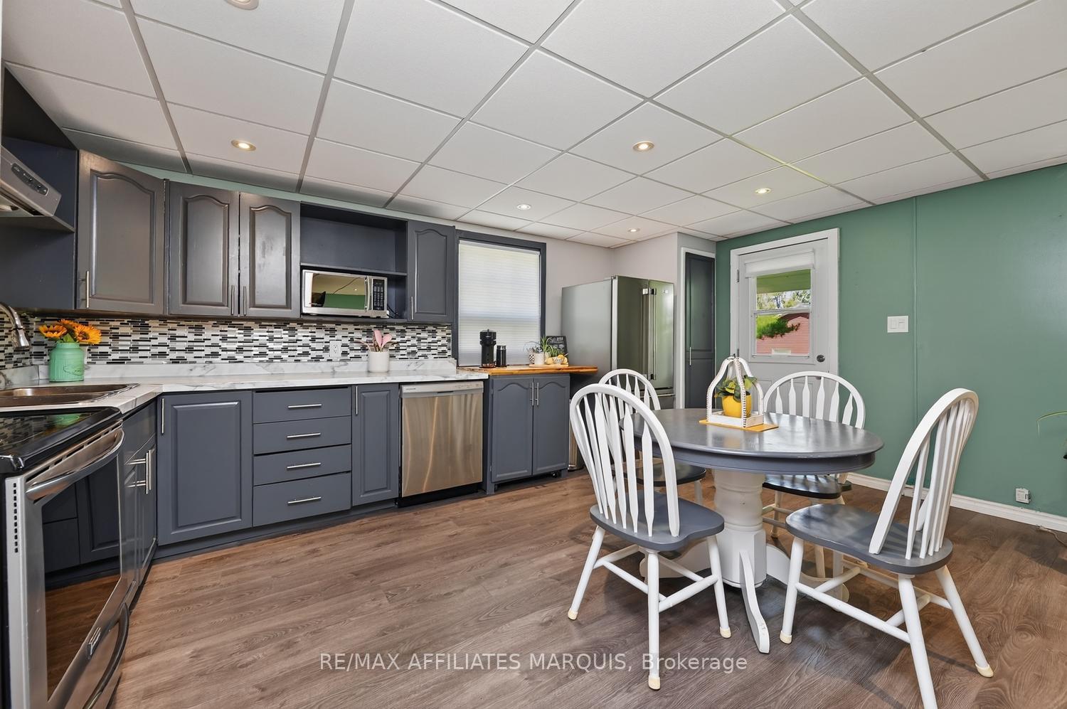 Photo 8 of 12 Churchill Crescent, Smiths Falls, Smiths Falls — HOMEH