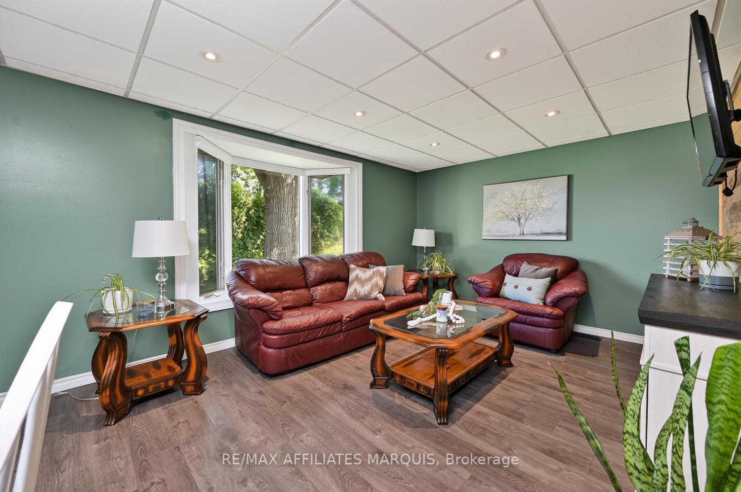 Photo 15 of 12 Churchill Crescent, Smiths Falls, Smiths Falls — HOMEH