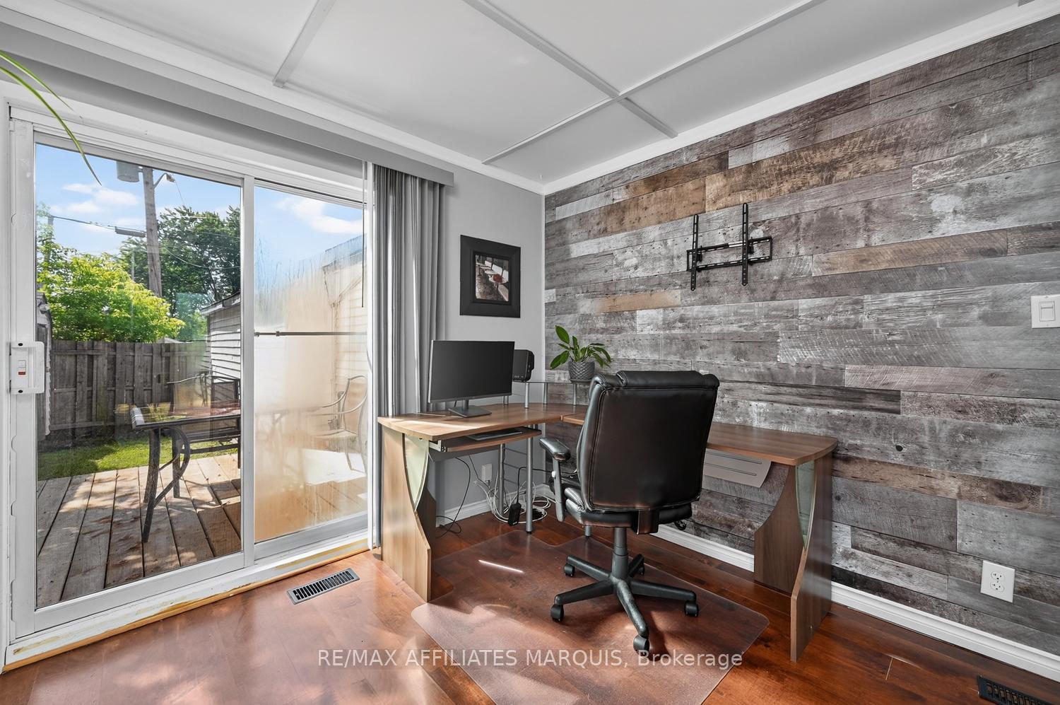 Photo 18 of 12 Churchill Crescent, Smiths Falls, Smiths Falls — HOMEH