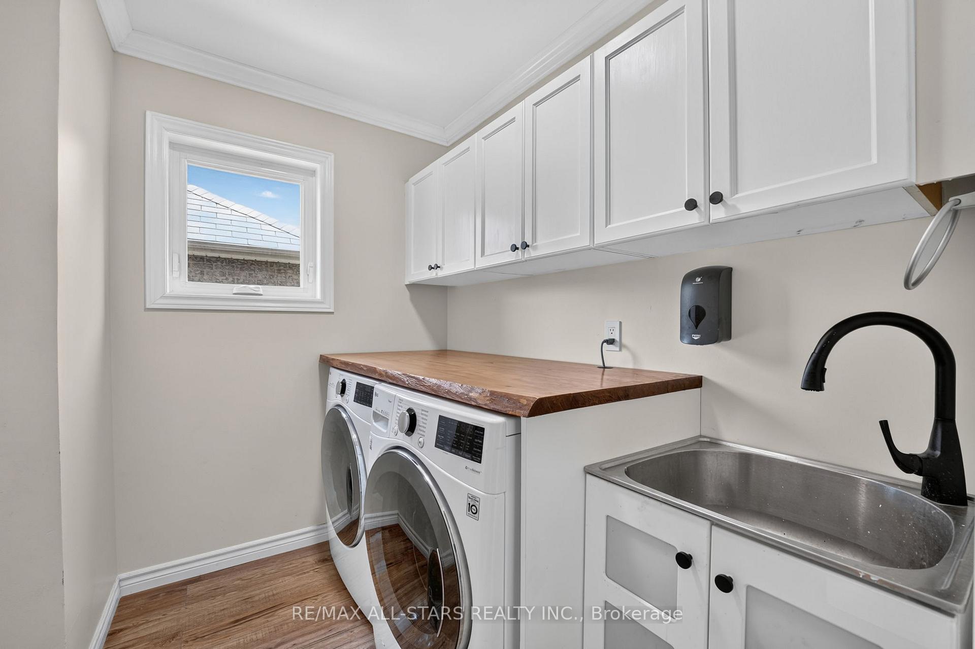Photo 11 of 9 Fontaine Drive, Georgina, Keswick North — HOMEH