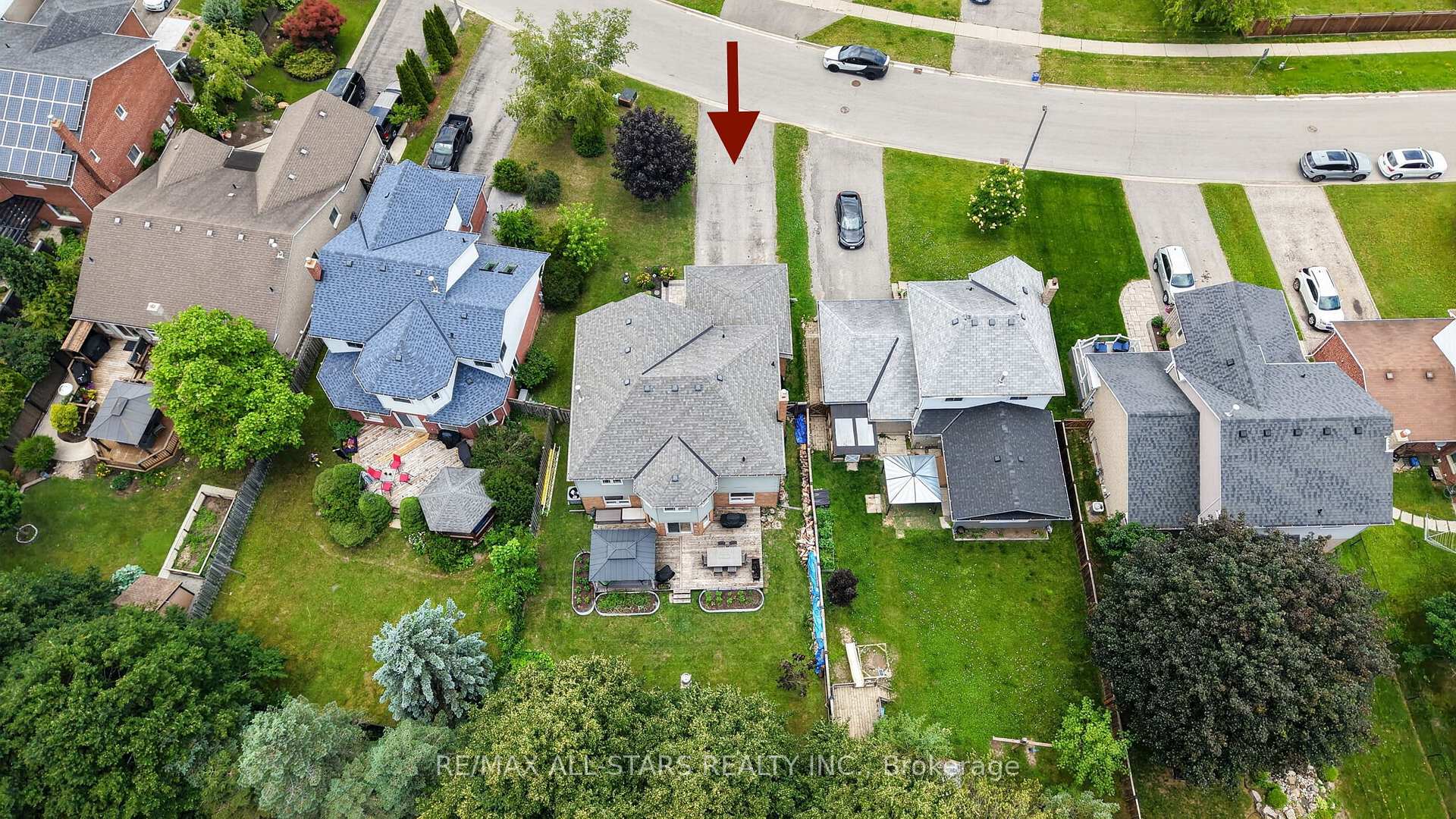 Photo 47 of 9 Fontaine Drive, Georgina, Keswick North — HOMEH