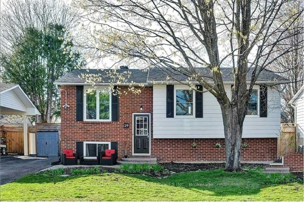 Photo 1 of 29 Uxbridge Crescent, Ottawa, Kanata - Glencairn/Hazeldean — HOMEH