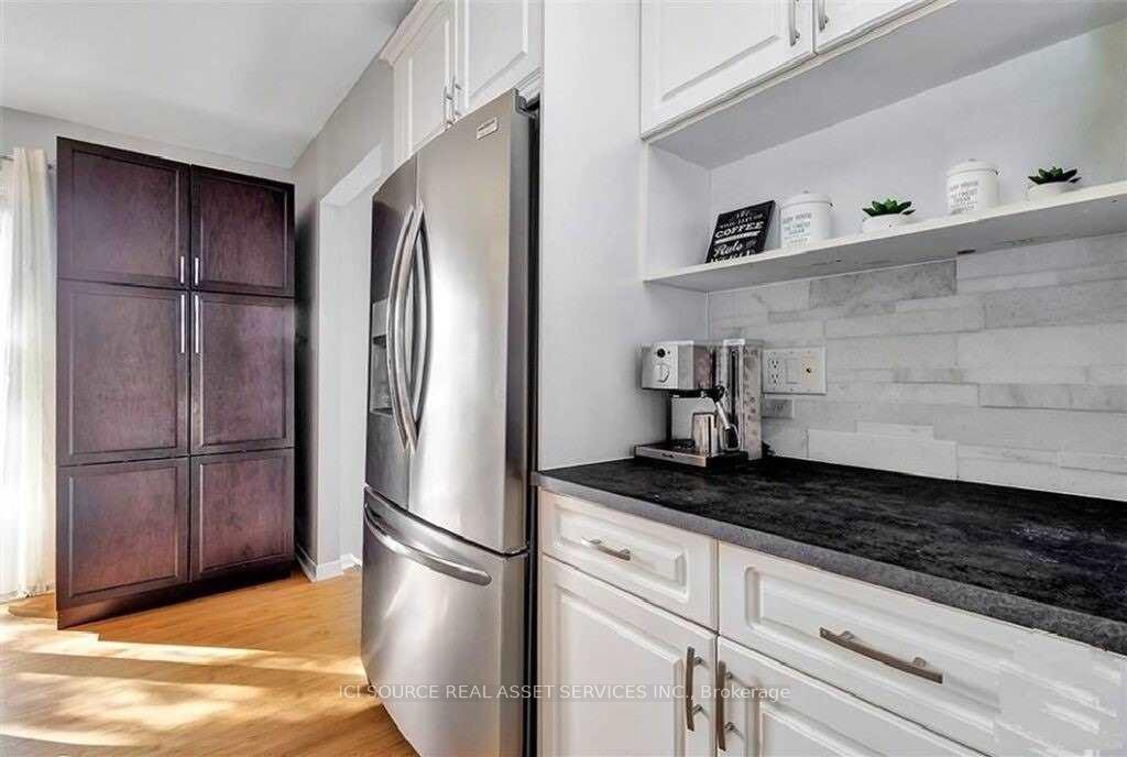 Photo 13 of 29 Uxbridge Crescent, Ottawa, Kanata - Glencairn/Hazeldean — HOMEH