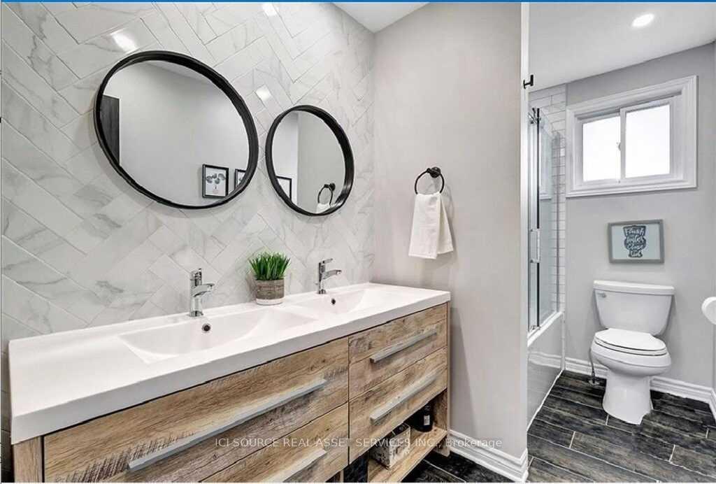 Photo 15 of 29 Uxbridge Crescent, Ottawa, Kanata - Glencairn/Hazeldean — HOMEH
