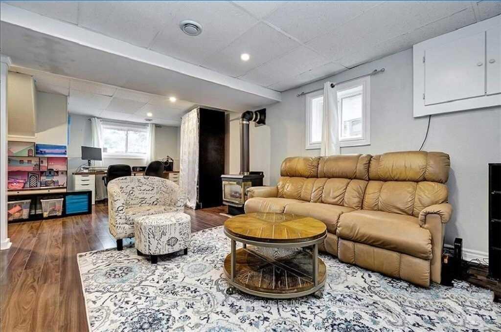 Photo 20 of 29 Uxbridge Crescent, Ottawa, Kanata - Glencairn/Hazeldean — HOMEH