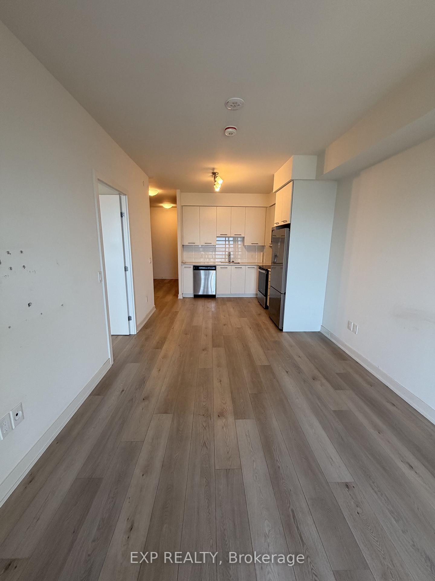 Photo 5 of Unit 907, 385 Winston Road, Grimsby, Grimsby Beach — HOMEH
