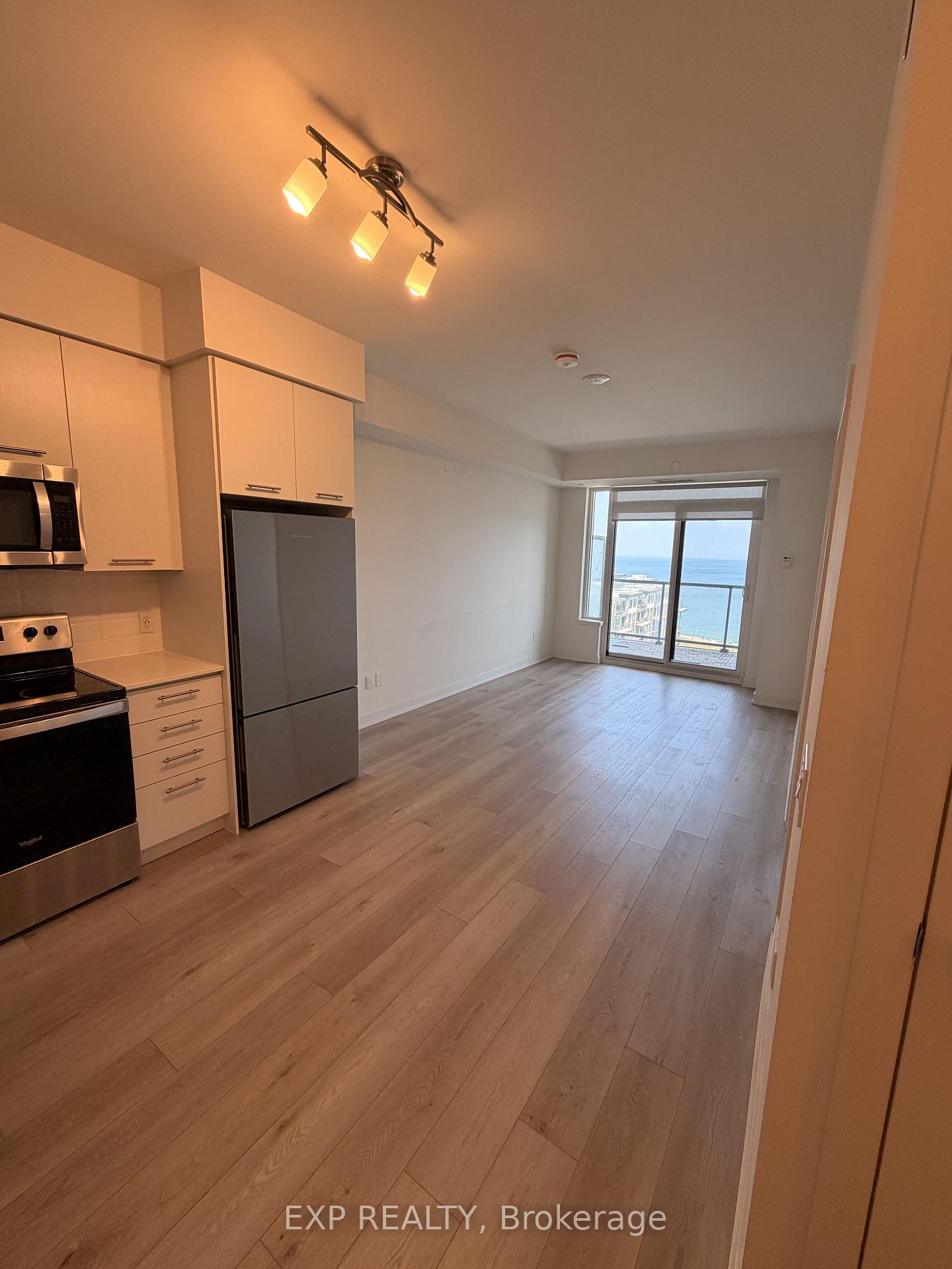 Photo 6 of Unit 907, 385 Winston Road, Grimsby, Grimsby Beach — HOMEH