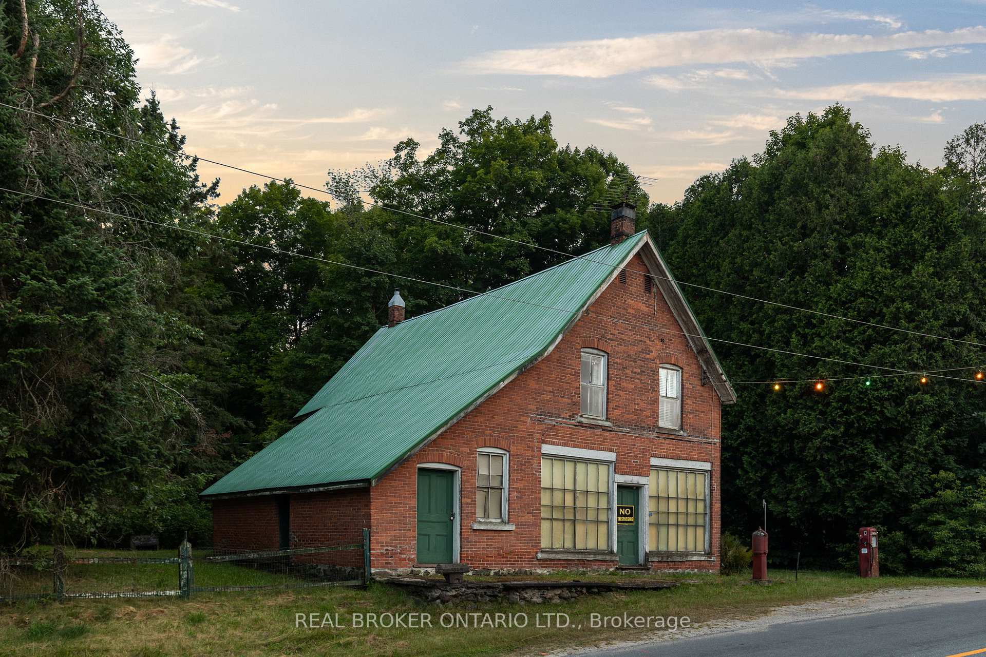 Photo 8 of 1401 Coopers Falls Road, Ramara, Rural Ramara — HOMEH
