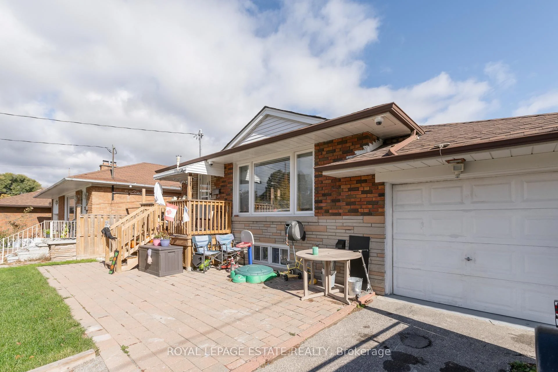 Photo 25 of 5 Barlow Road, Scarborough, Woburn — HOMEH