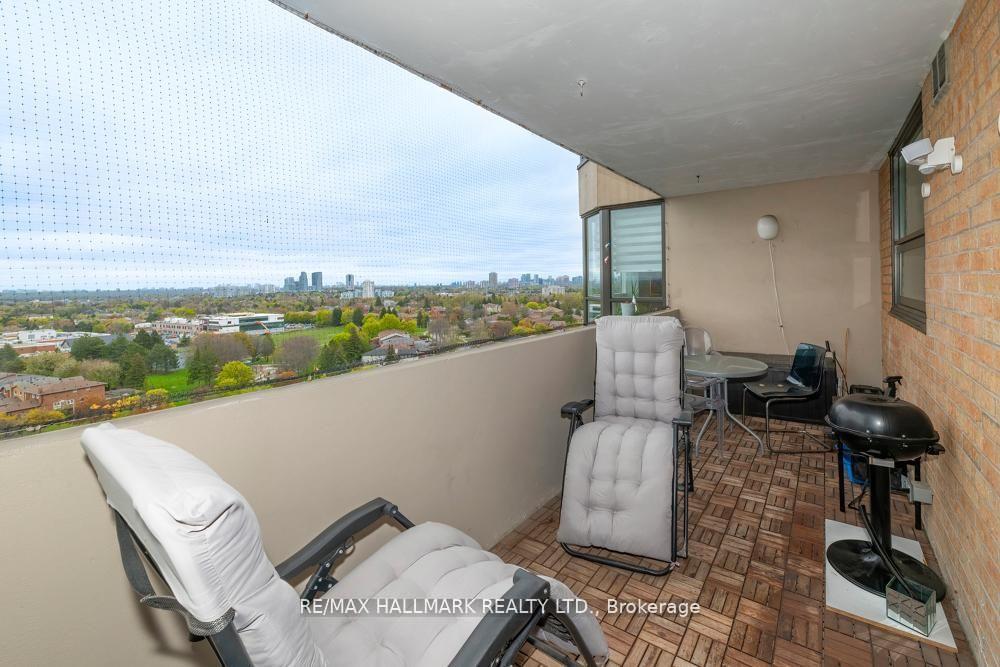 Photo 16 of Unit 1004, 7601 Bathurst Street, Vaughan, Crestwood-Springfarm-Yorkhill — HOMEH