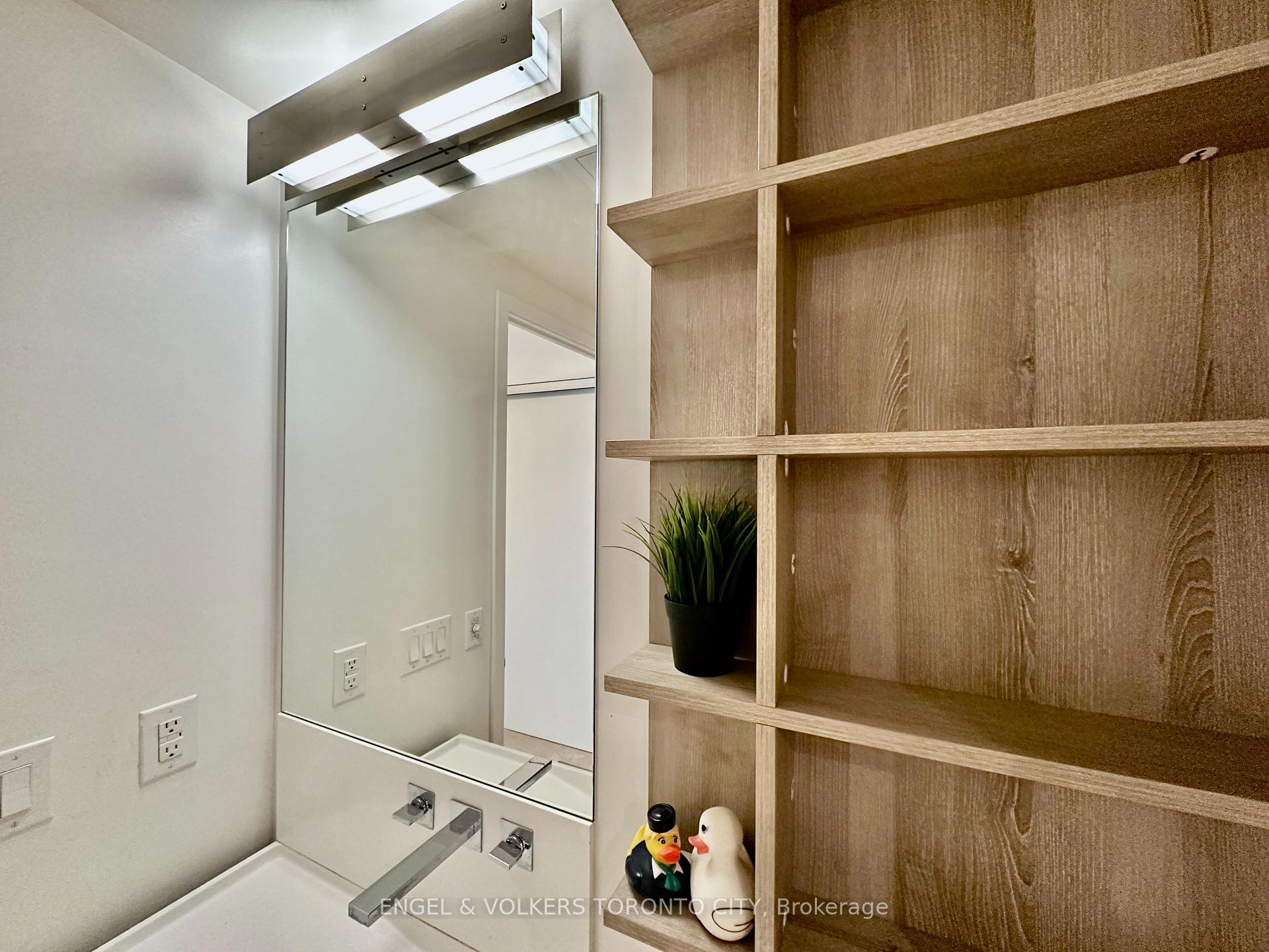 Photo 8 of Unit 720, 101 Charles Street E, Toronto, Church-Yonge Corridor — HOMEH