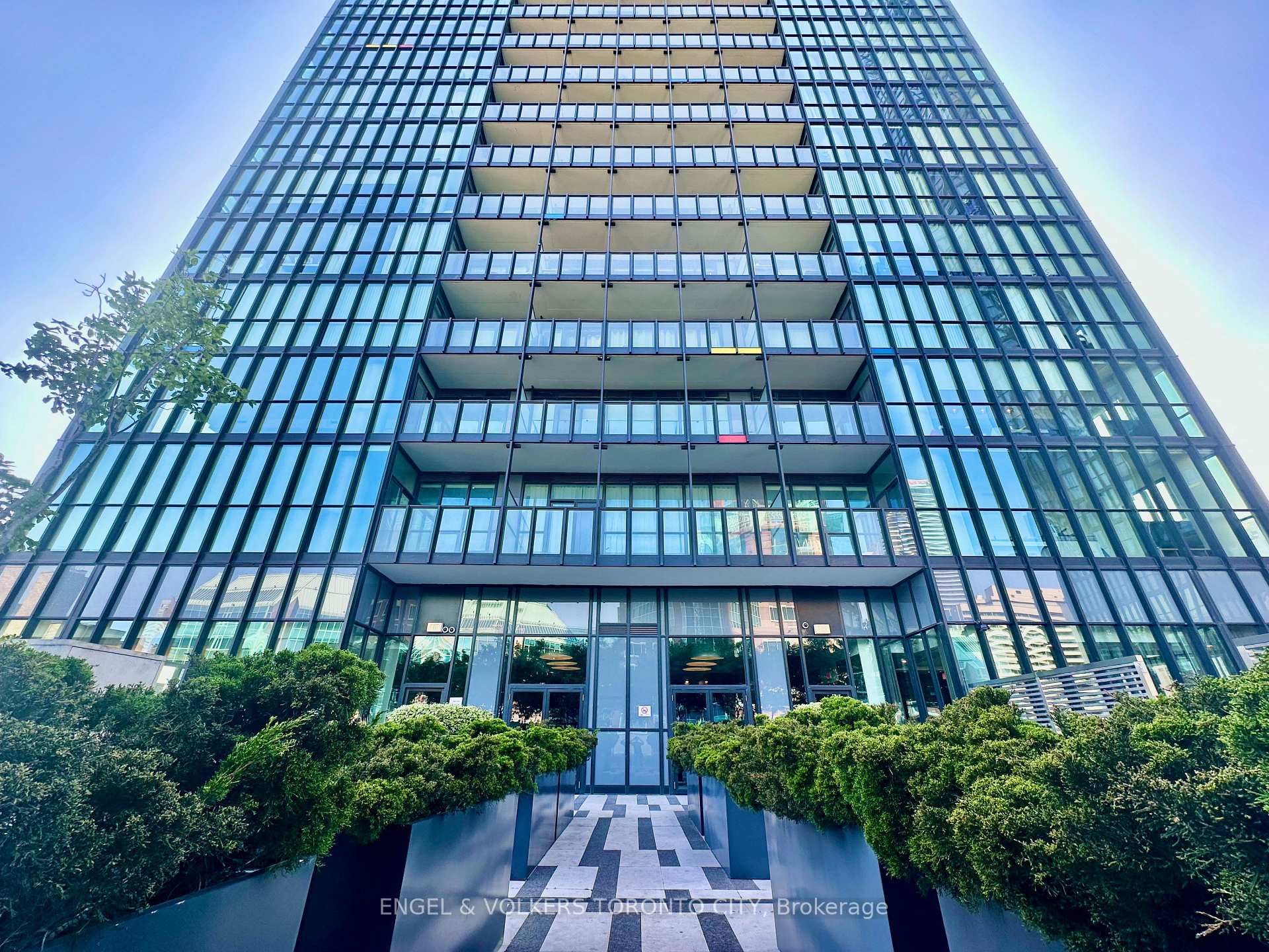 Photo 14 of Unit 720, 101 Charles Street E, Toronto, Church-Yonge Corridor — HOMEH