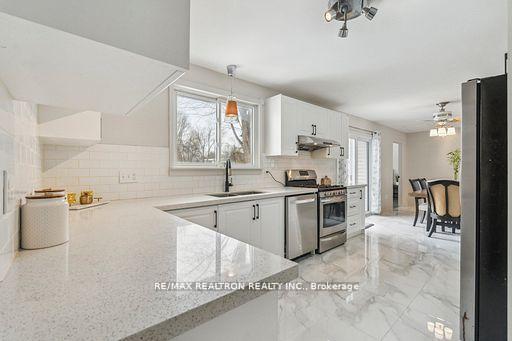 Photo 12 of 400 Dayfoot Street, New Tecumseth, Beeton — HOMEH