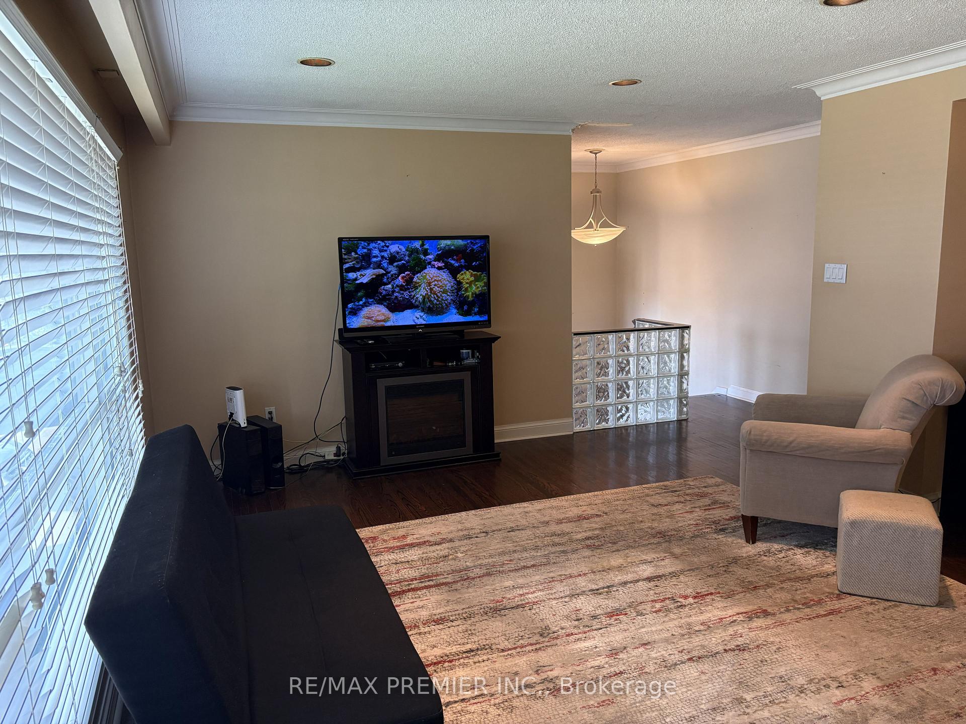 Photo 6 of 2979 Weston Road, North York, Humberlea-Pelmo Park — HOMEH