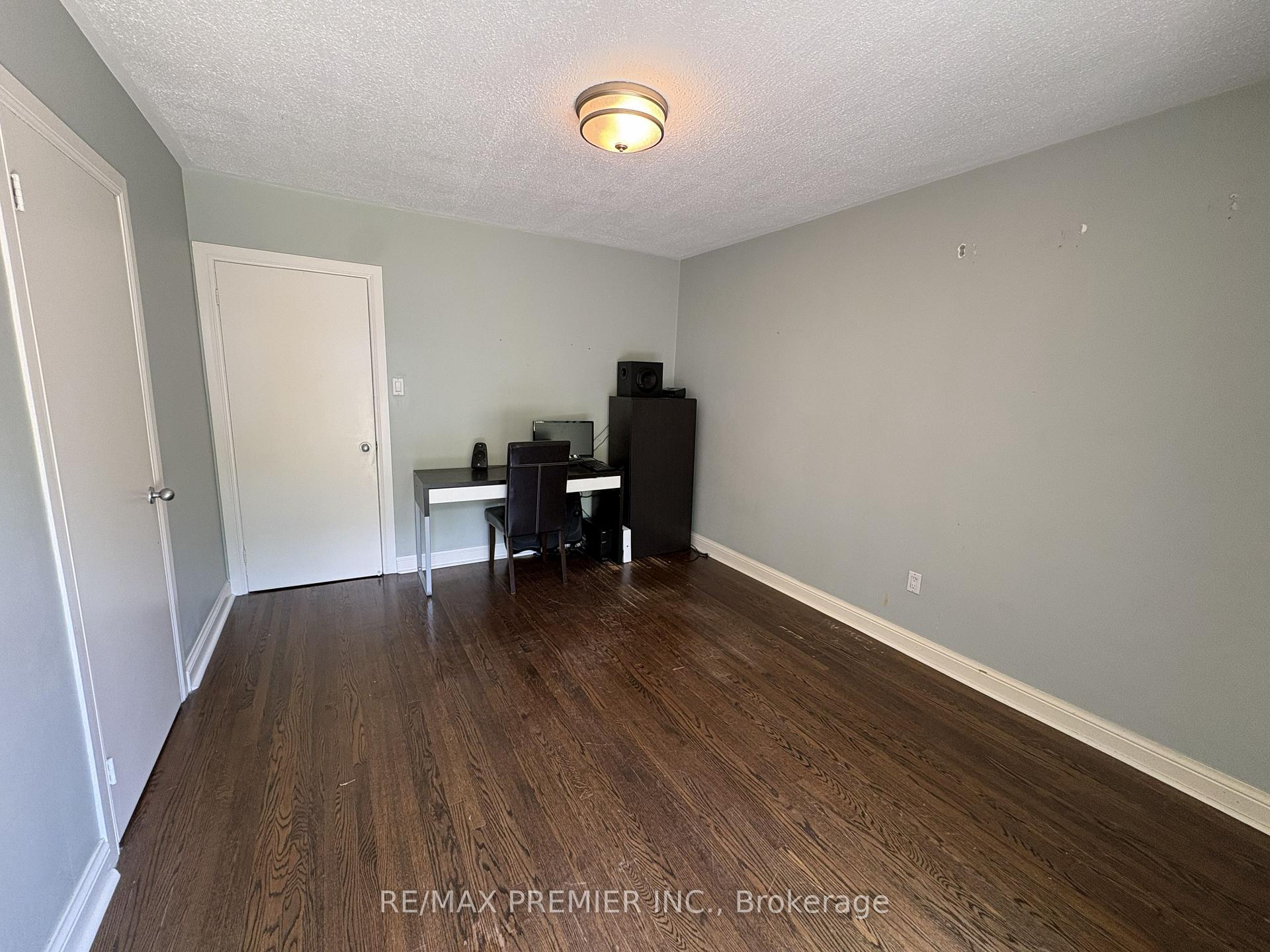 Photo 15 of 2979 Weston Road, North York, Humberlea-Pelmo Park — HOMEH
