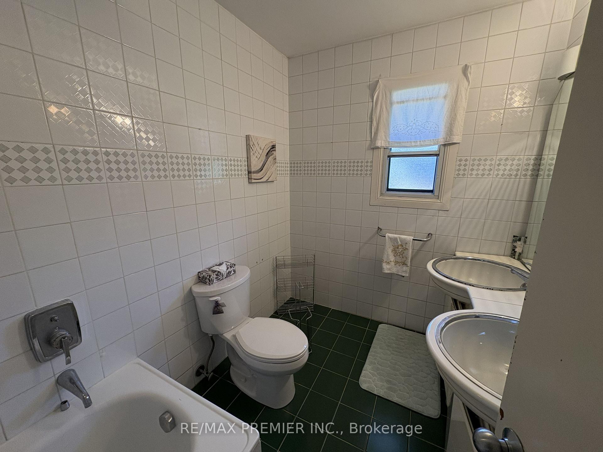 Photo 16 of 2979 Weston Road, North York, Humberlea-Pelmo Park — HOMEH