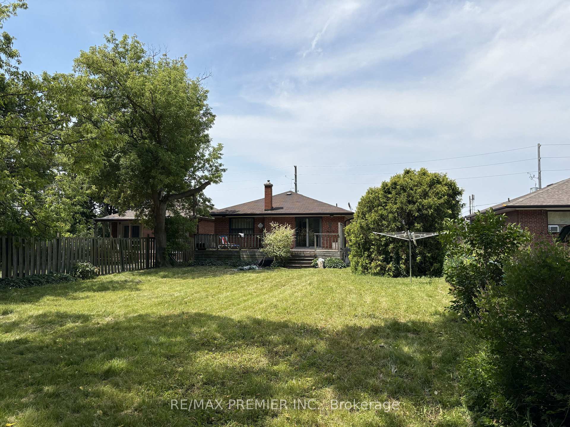 Photo 26 of 2979 Weston Road, North York, Humberlea-Pelmo Park — HOMEH