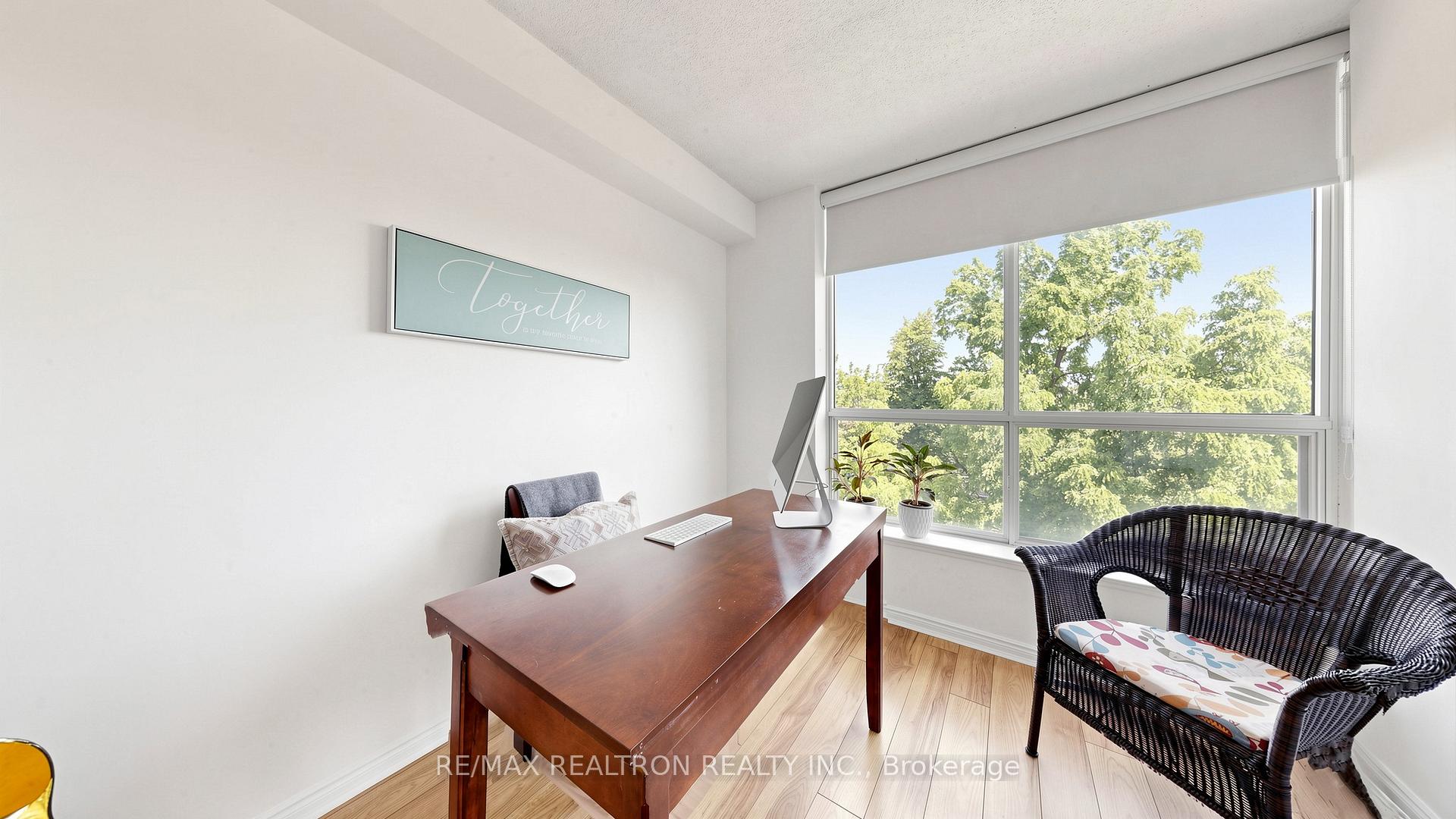 Photo 15 of 14924 Yonge Street, Aurora, Aurora Highlands — HOMEH