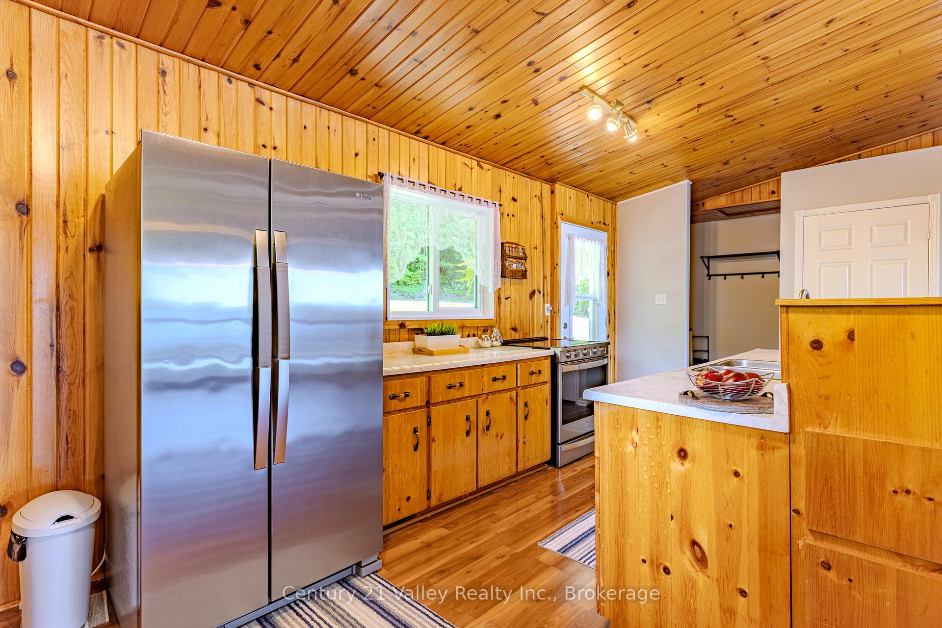 Photo 14 of 141 Mulberry Lane, Bonnechere Valley, Eganville/Bonnechere Twp — HOMEH