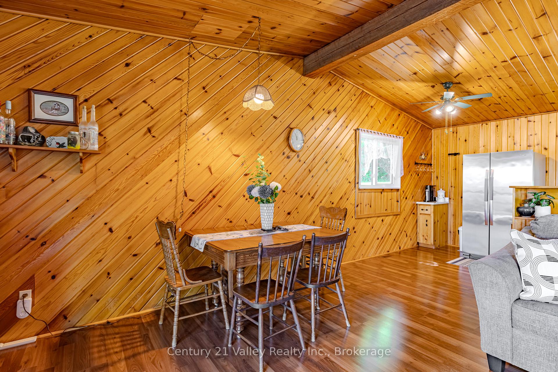 Photo 19 of 141 Mulberry Lane, Bonnechere Valley, Eganville/Bonnechere Twp — HOMEH