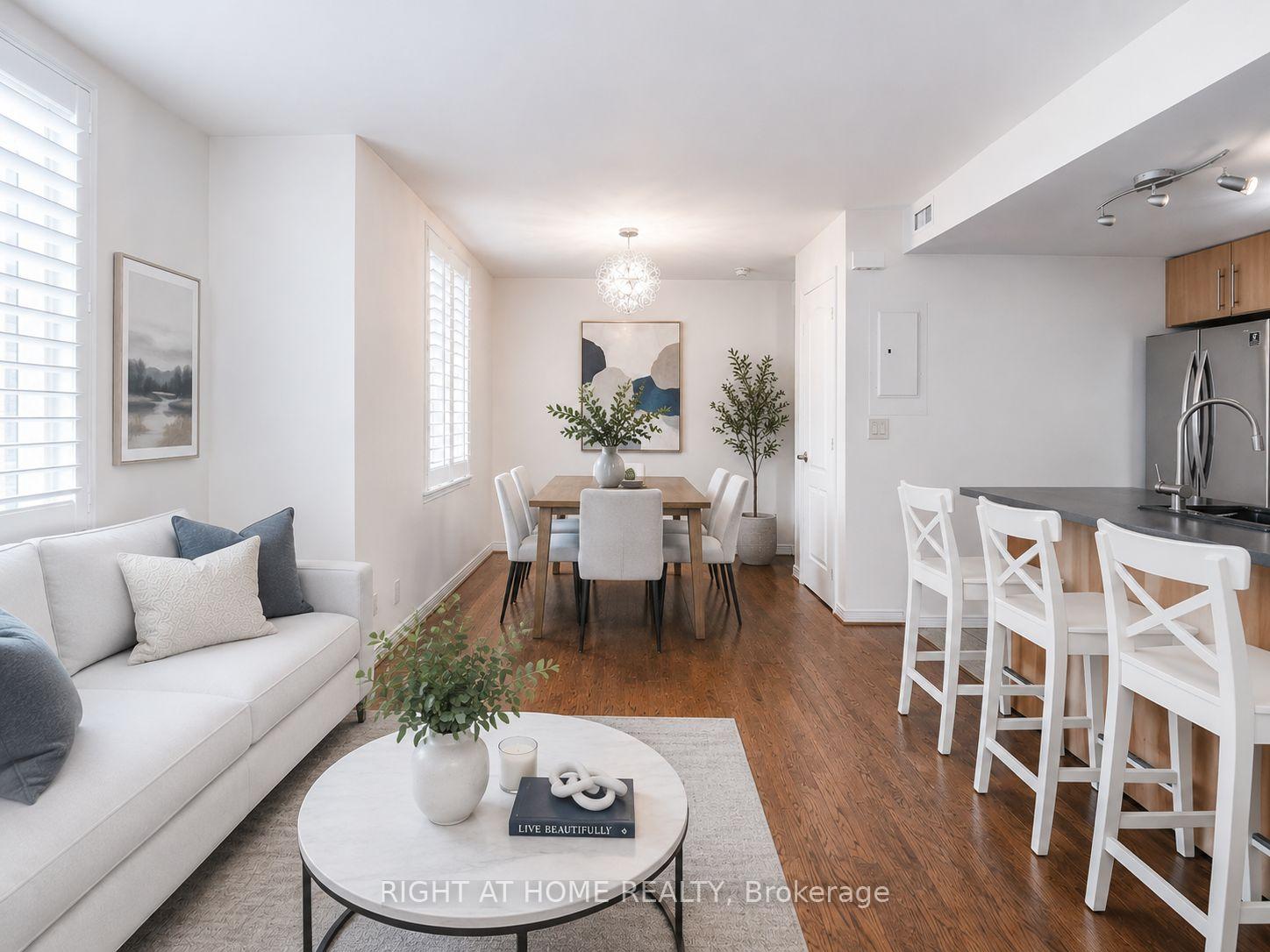 Photo 8 of Unit 22, 108 Redpath Avenue, Toronto, Mount Pleasant West — HOMEH