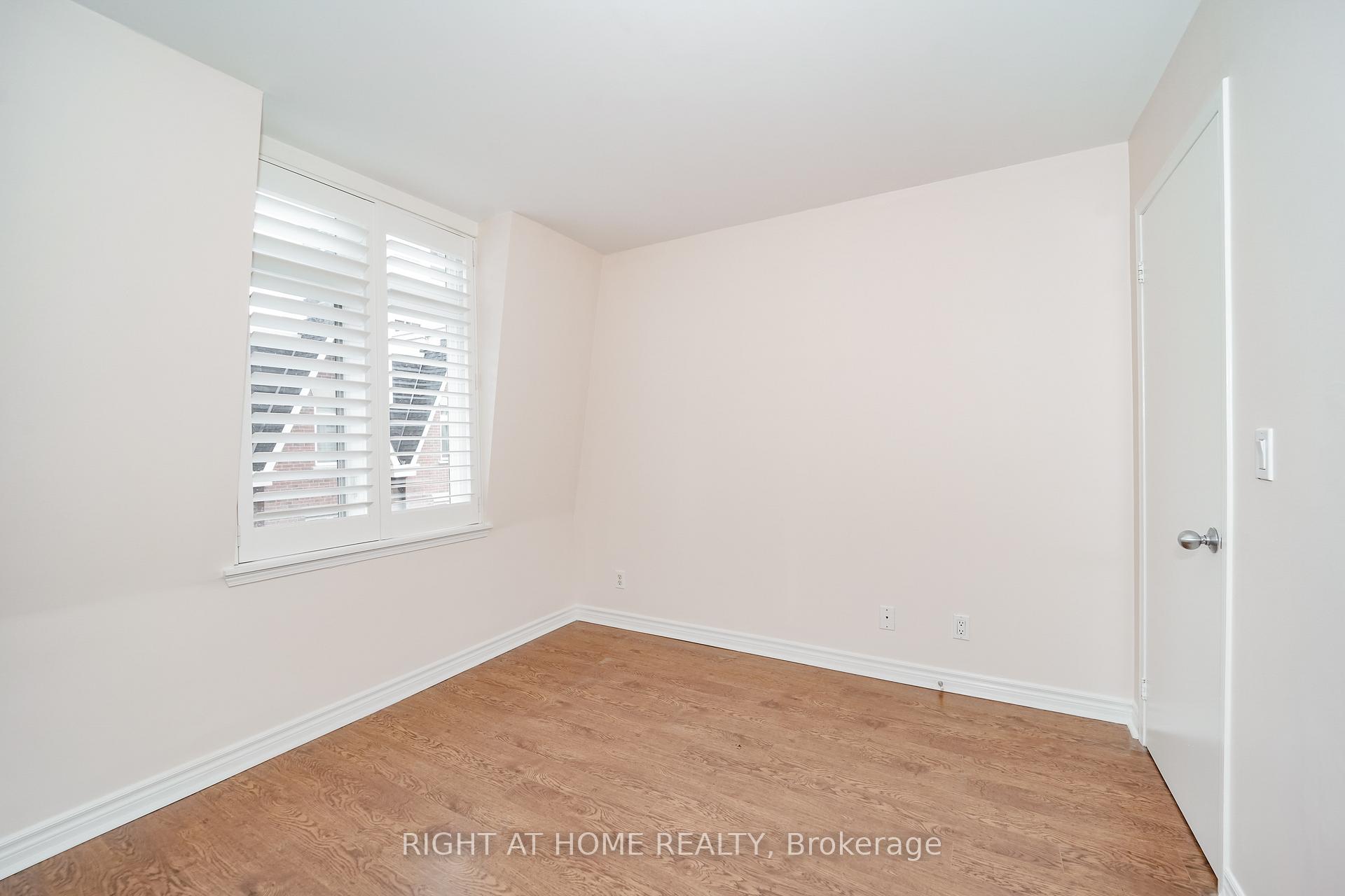Photo 20 of Unit 22, 108 Redpath Avenue, Toronto, Mount Pleasant West — HOMEH
