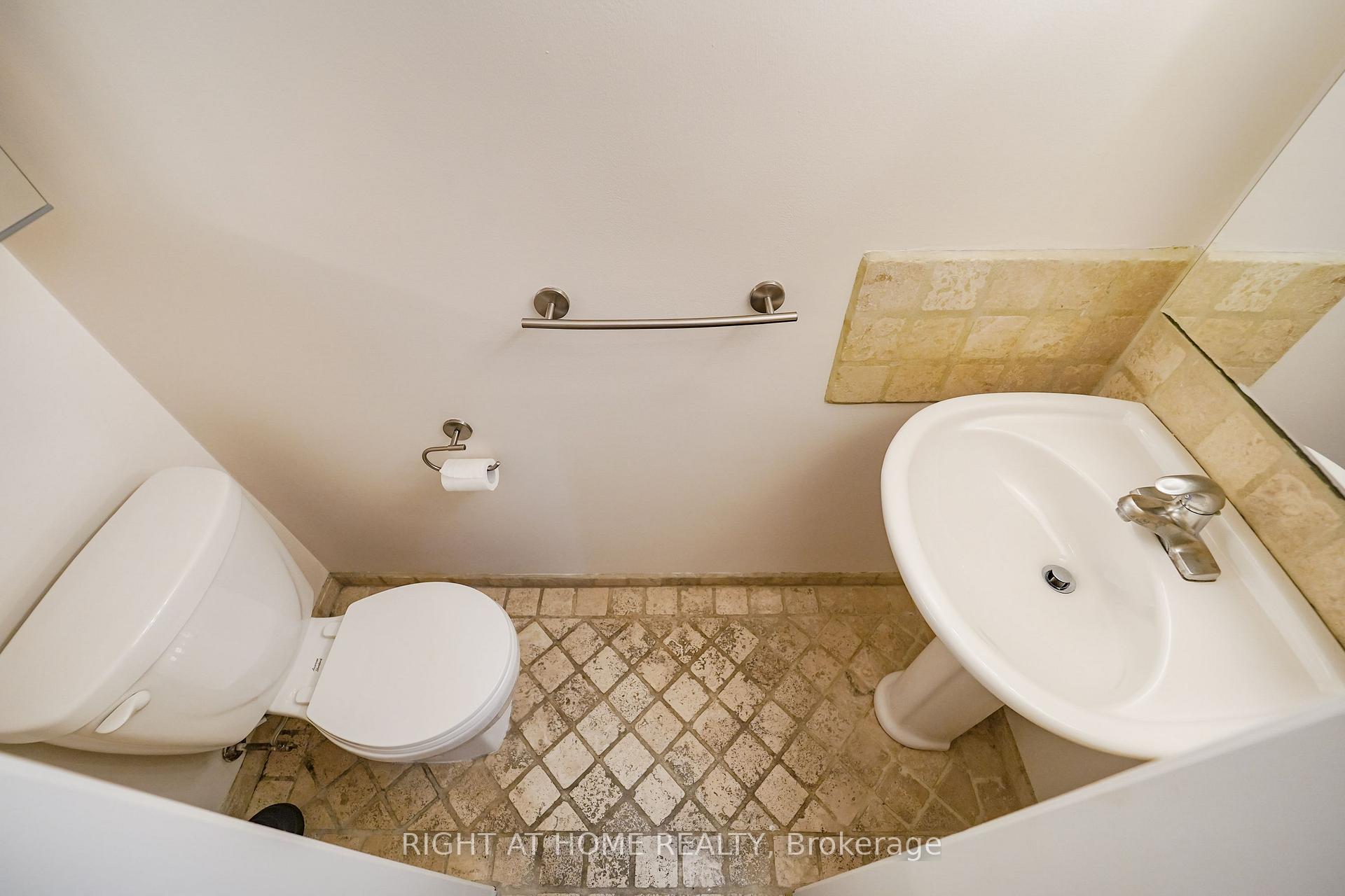 Photo 24 of Unit 22, 108 Redpath Avenue, Toronto, Mount Pleasant West — HOMEH