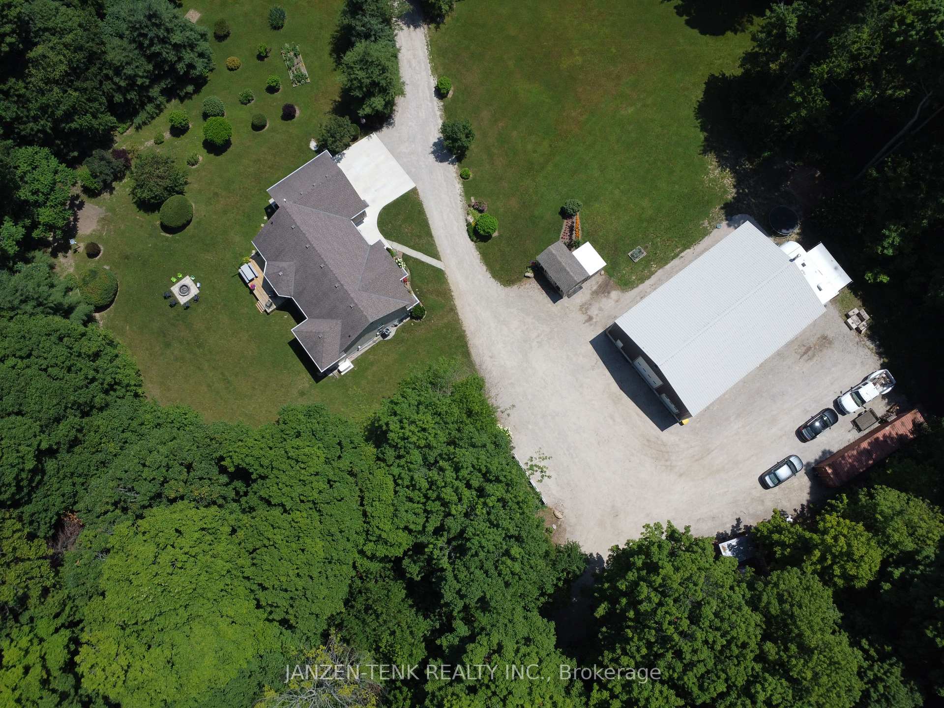 Photo 1 of 5757 Carter Road, Malahide, Rural Malahide — HOMEH