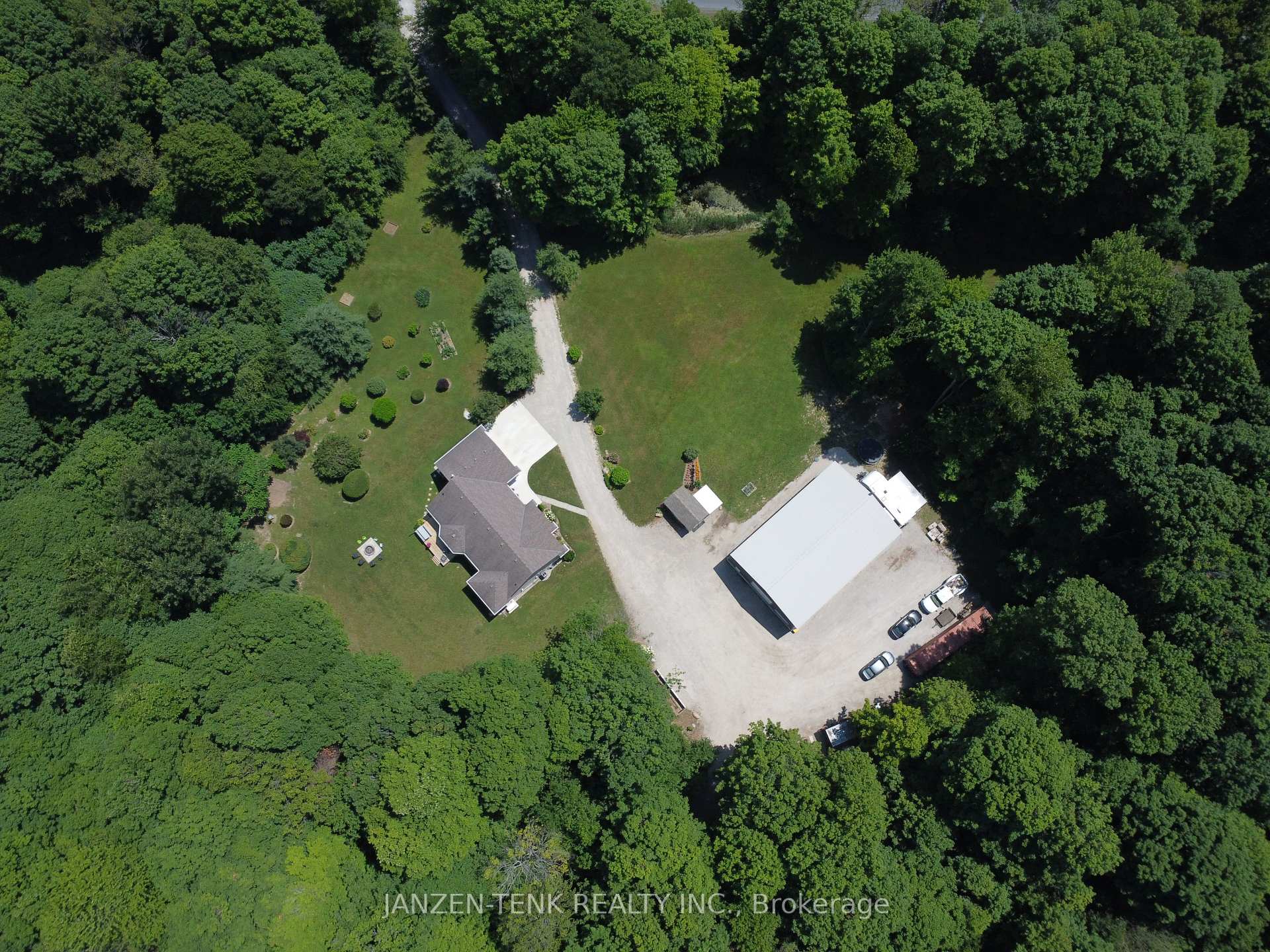 Photo 2 of 5757 Carter Road, Malahide, Rural Malahide — HOMEH