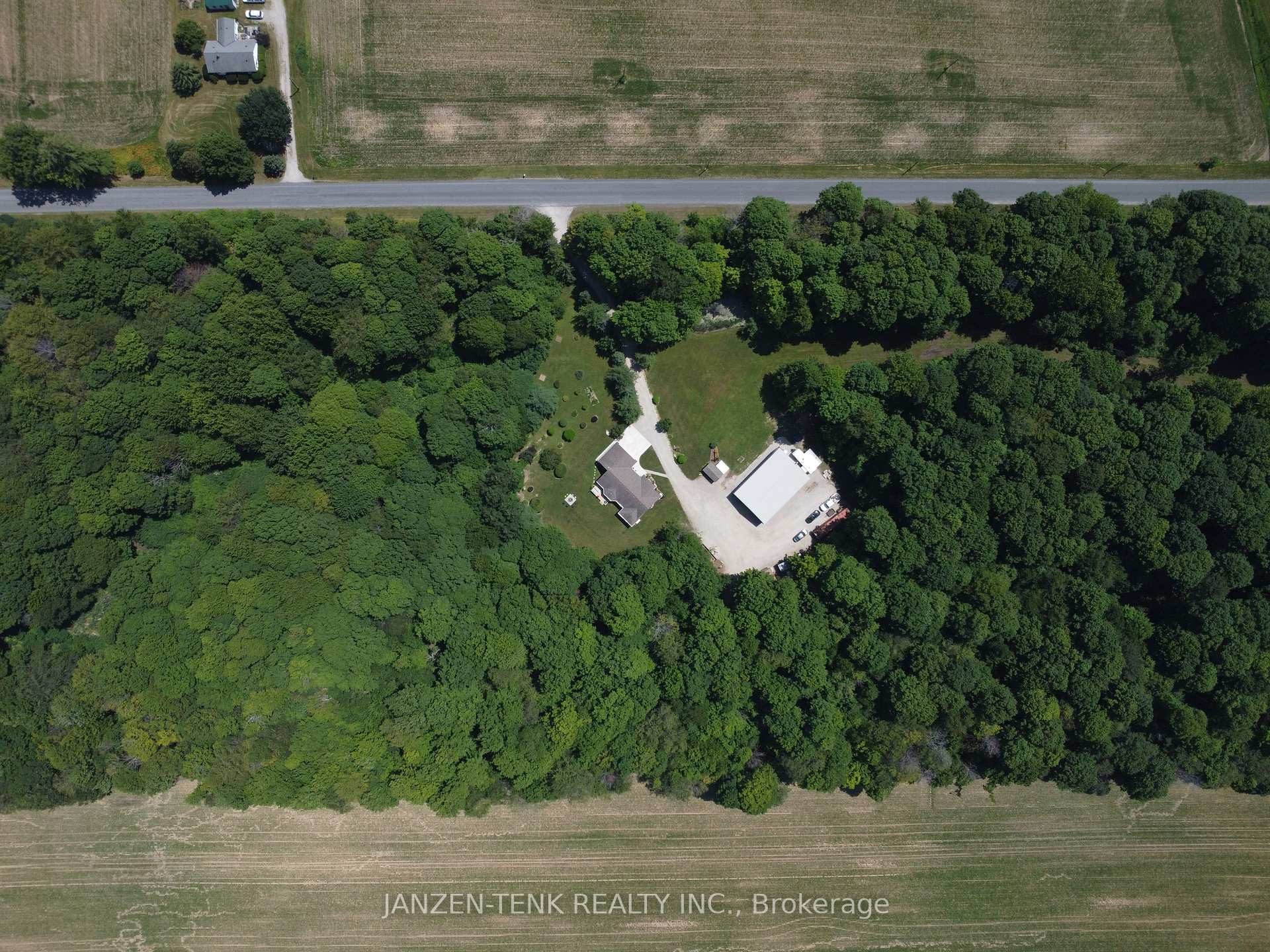 Photo 3 of 5757 Carter Road, Malahide, Rural Malahide — HOMEH
