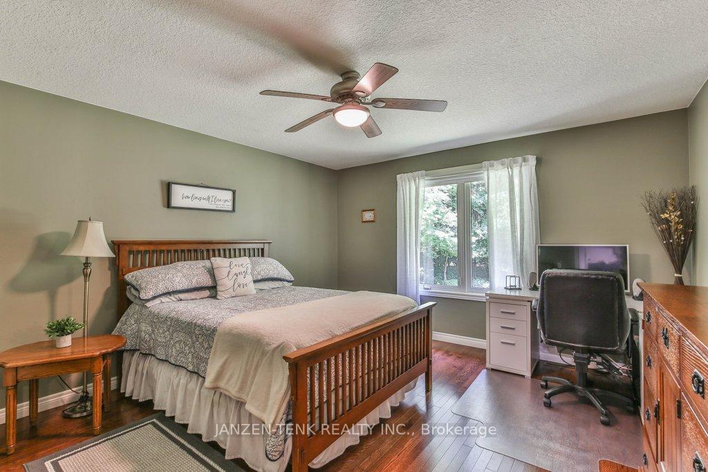 Photo 16 of 5757 Carter Road, Malahide, Rural Malahide — HOMEH