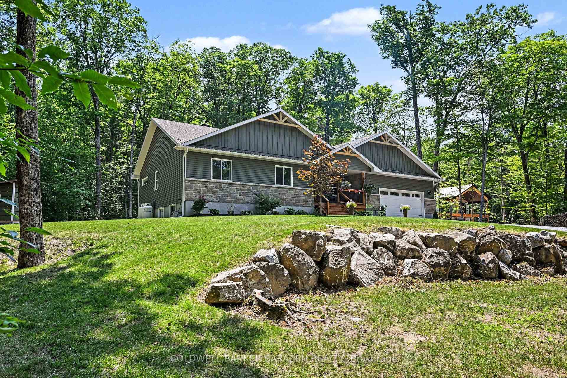 Photo 4 of 78 Deerfield Drive, McNab/Braeside, Mcnab/Braeside Twps — HOMEH