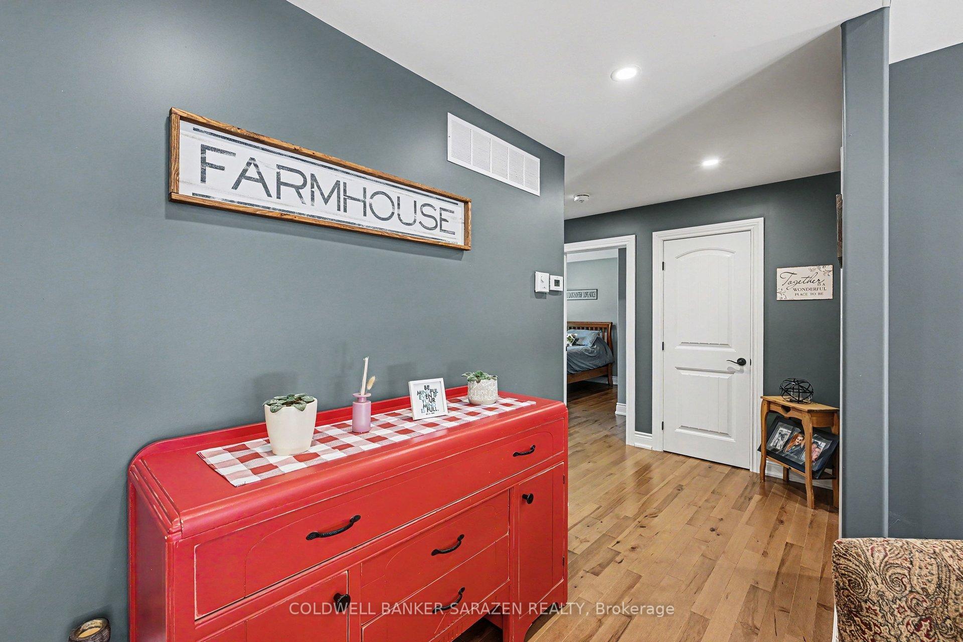 Photo 7 of 78 Deerfield Drive, McNab/Braeside, Mcnab/Braeside Twps — HOMEH
