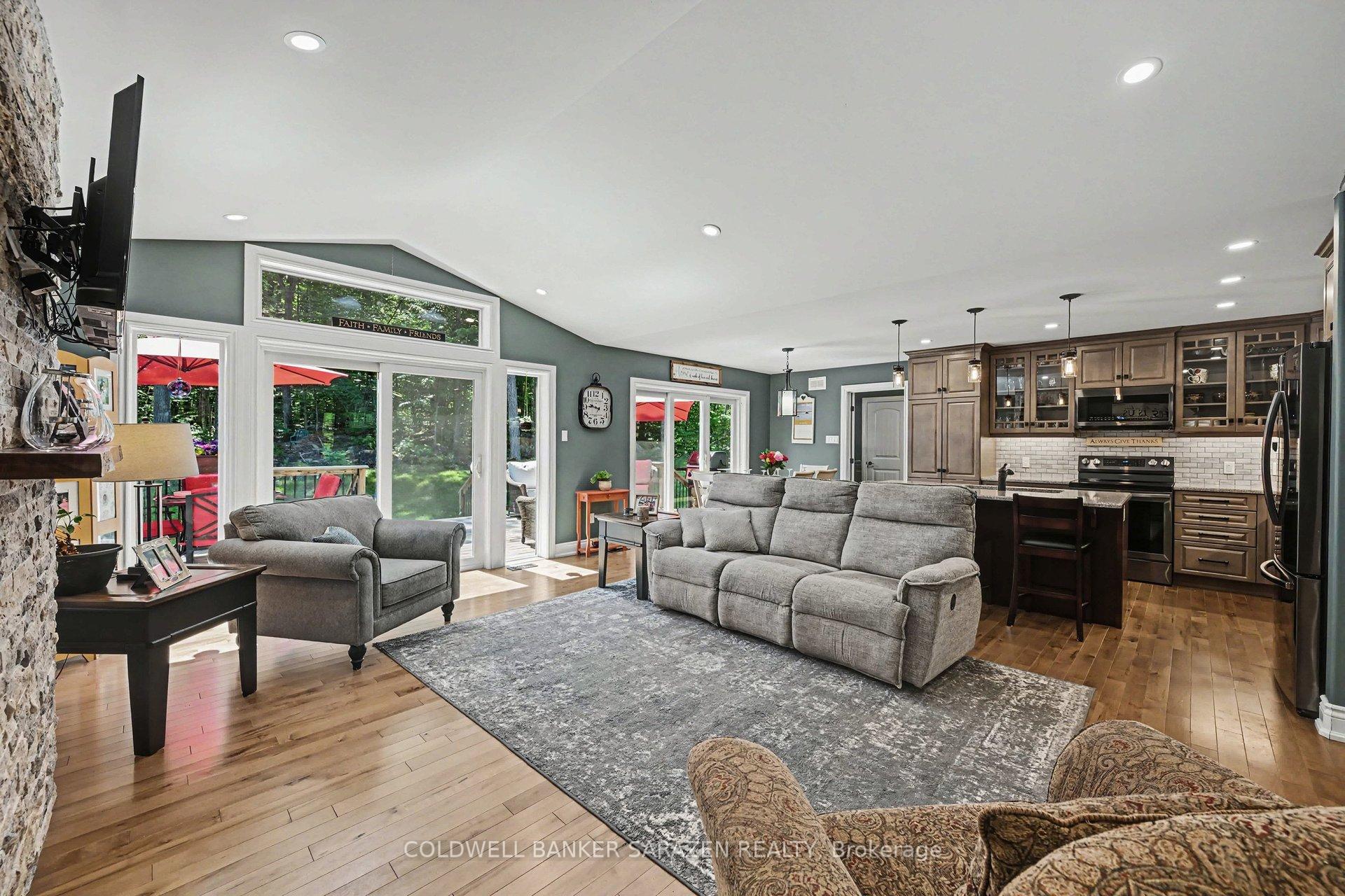 Photo 16 of 78 Deerfield Drive, McNab/Braeside, Mcnab/Braeside Twps — HOMEH