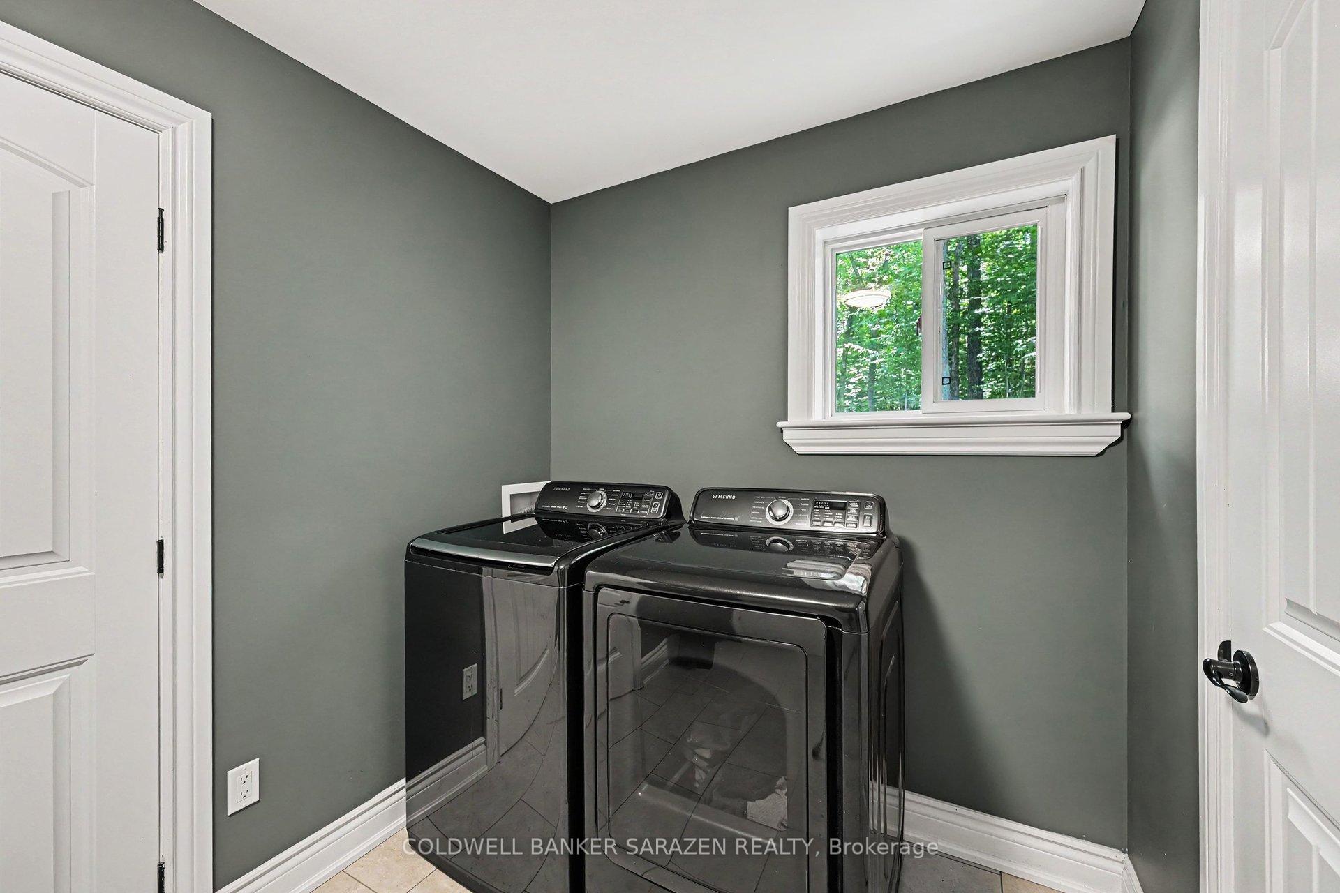 Photo 20 of 78 Deerfield Drive, McNab/Braeside, Mcnab/Braeside Twps — HOMEH