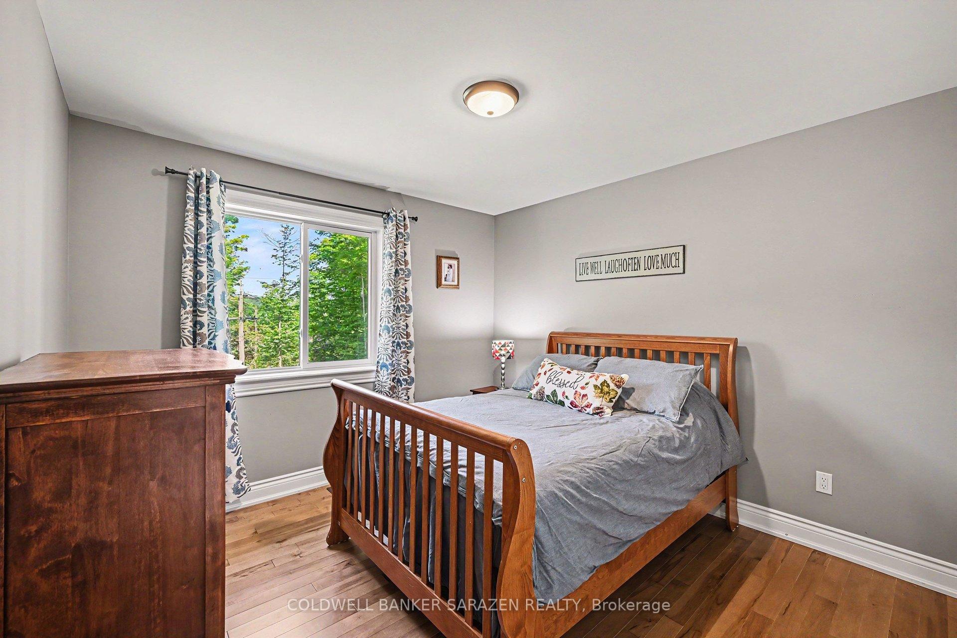 Photo 25 of 78 Deerfield Drive, McNab/Braeside, Mcnab/Braeside Twps — HOMEH