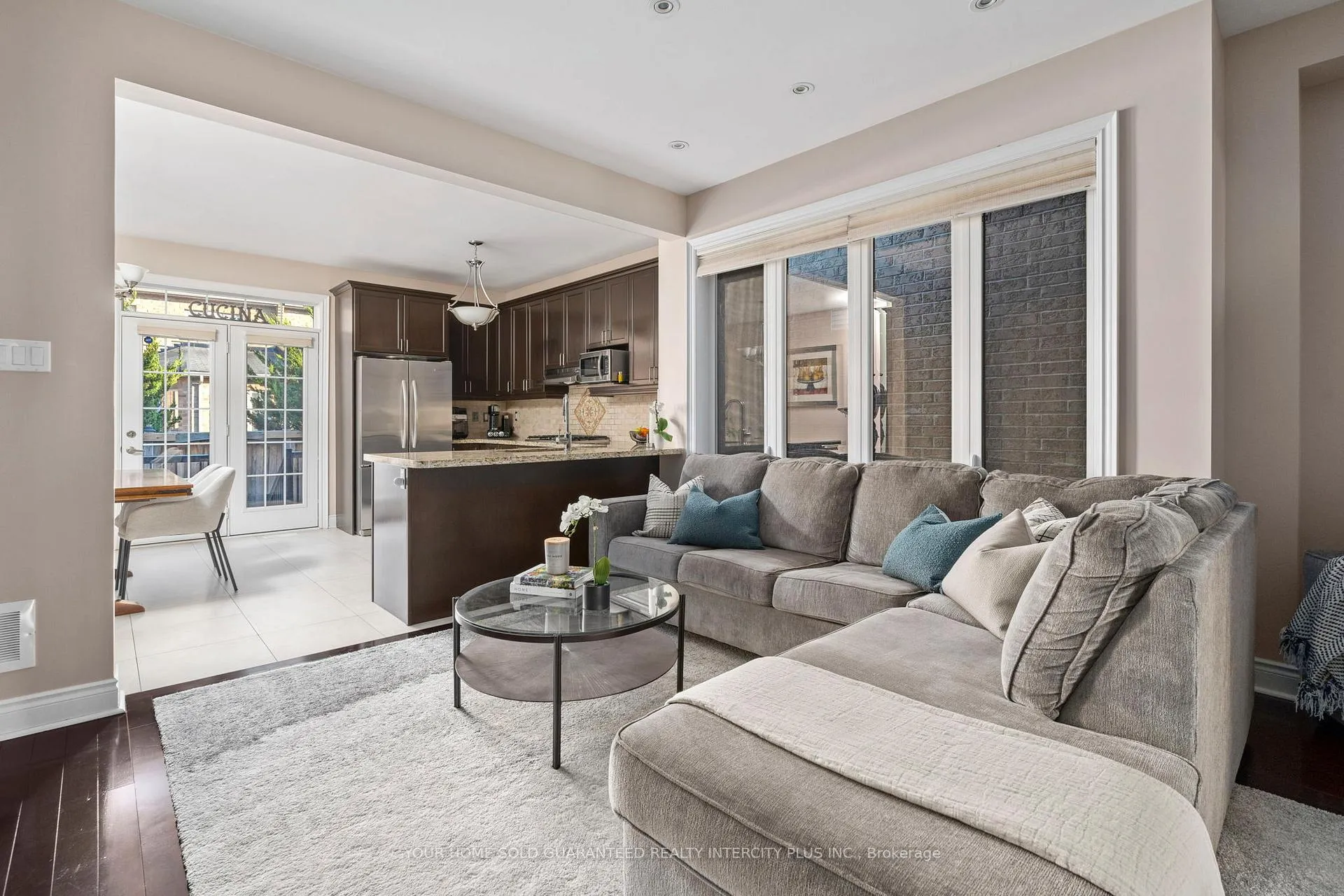 Photo 7 of 137 Lindbergh Drive, Vaughan, Vellore Village — HOMEH