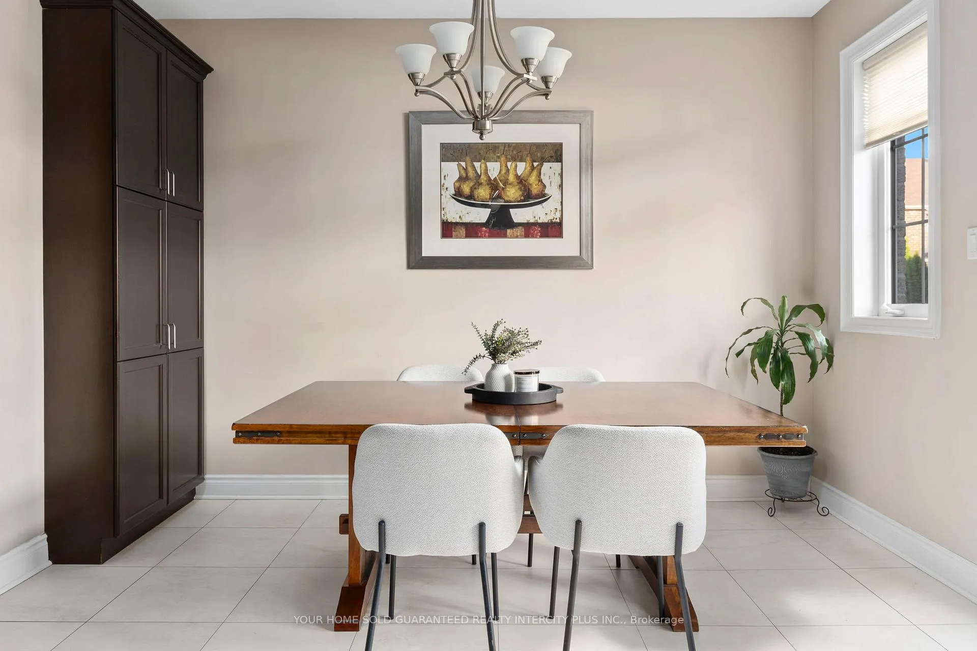 Photo 9 of 137 Lindbergh Drive, Vaughan, Vellore Village — HOMEH
