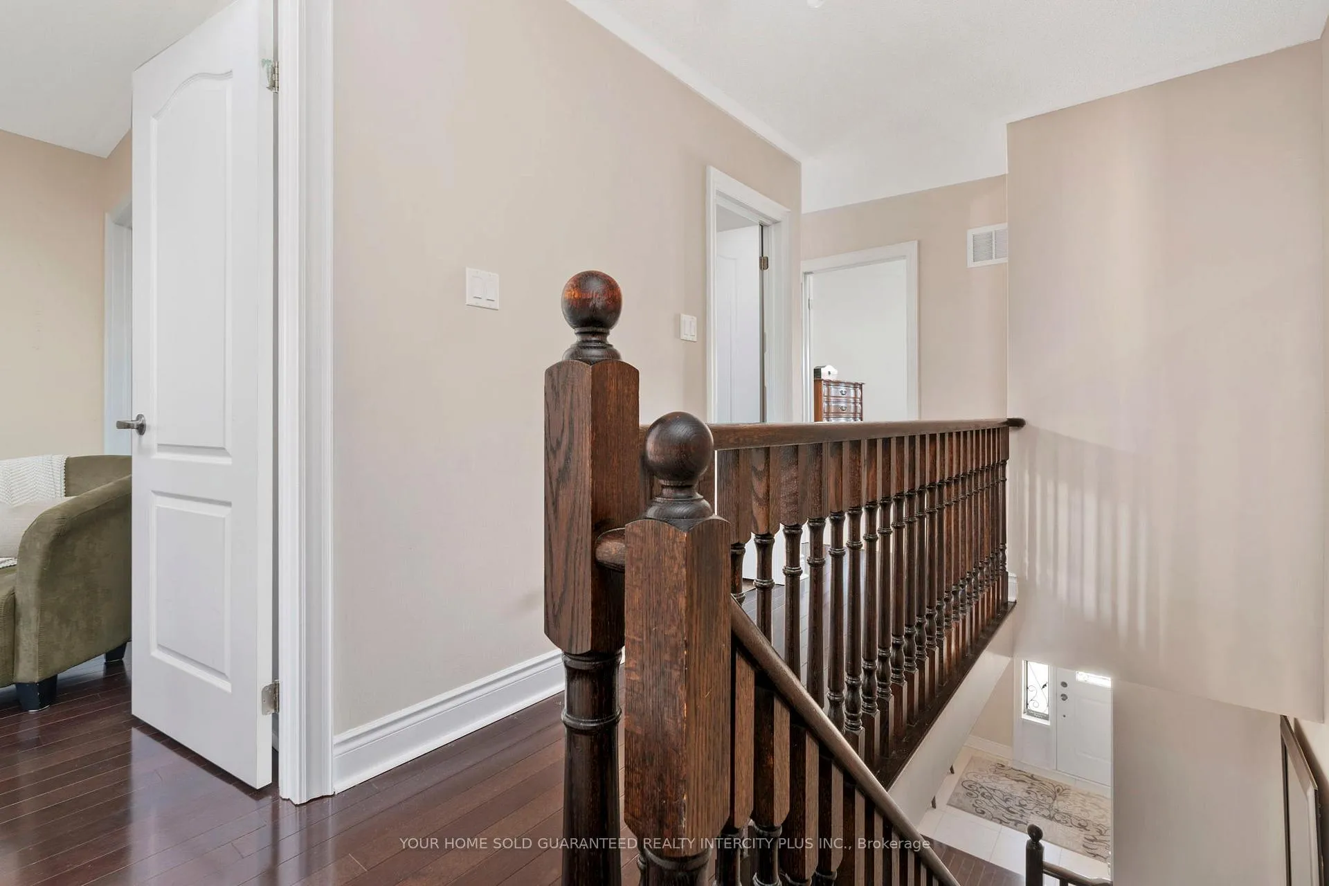 Photo 16 of 137 Lindbergh Drive, Vaughan, Vellore Village — HOMEH
