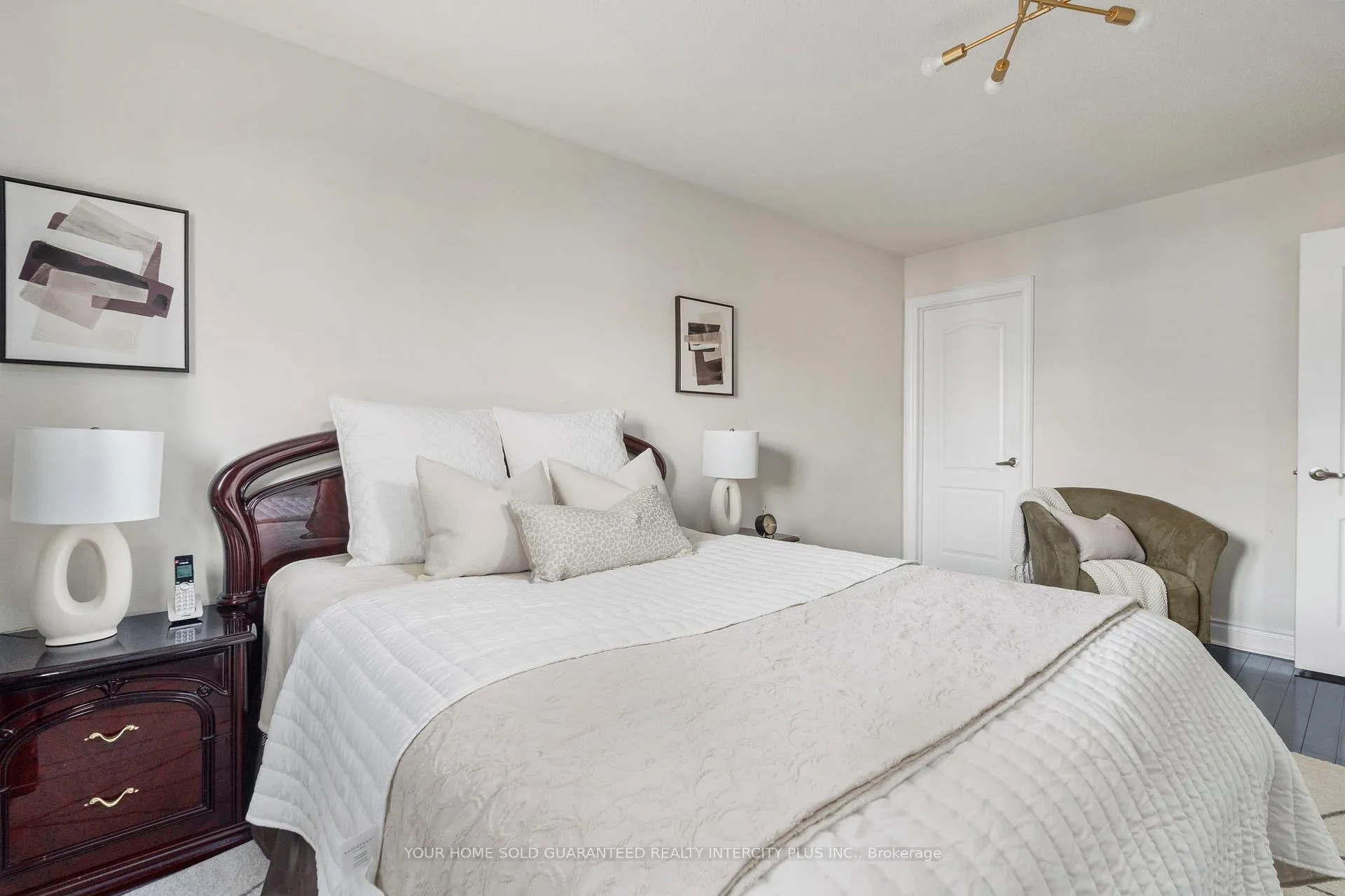 Photo 19 of 137 Lindbergh Drive, Vaughan, Vellore Village — HOMEH