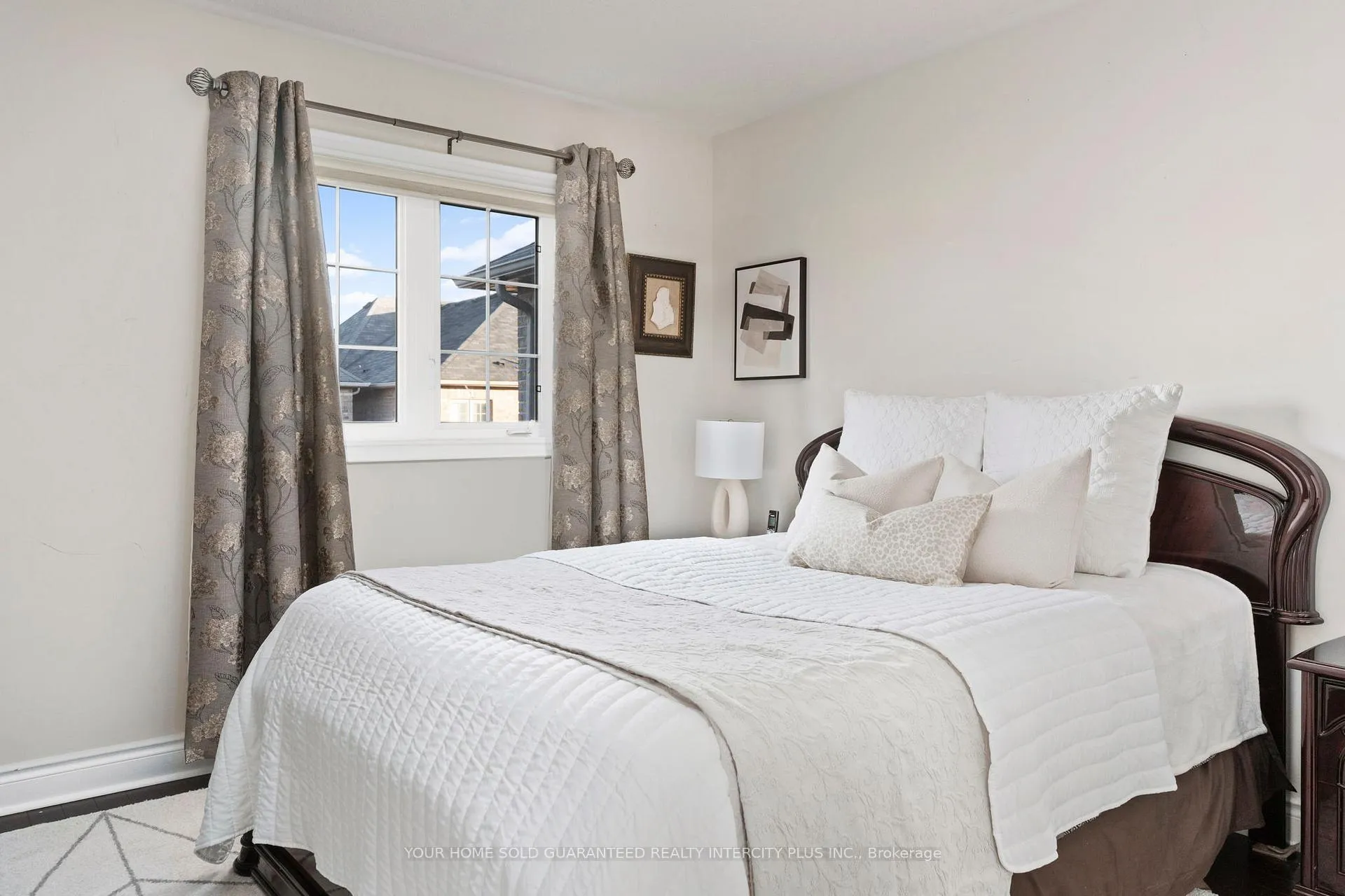 Photo 20 of 137 Lindbergh Drive, Vaughan, Vellore Village — HOMEH
