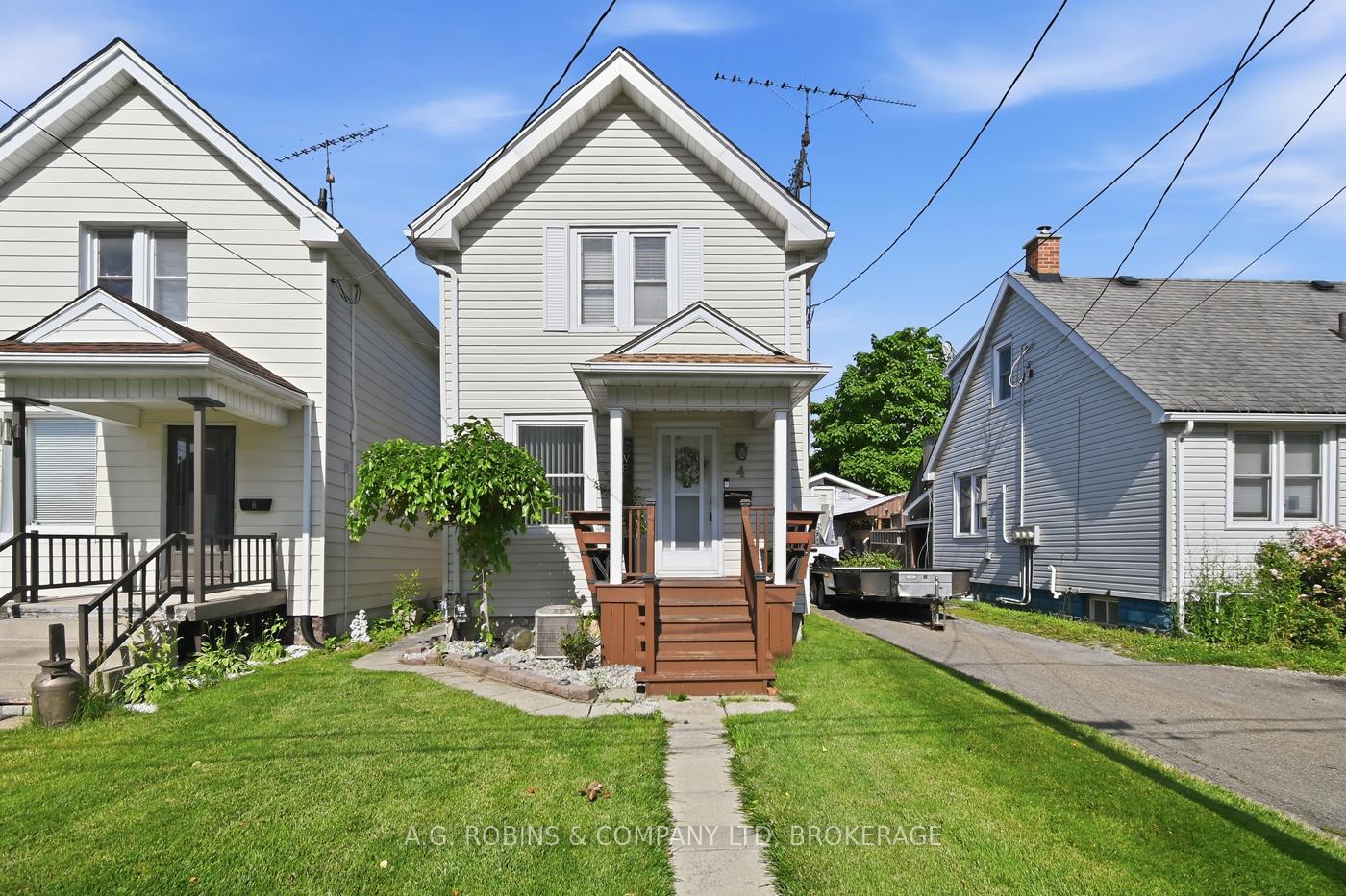 Photo 1 of 4 Clifford Avenue, Welland, Broadway — HOMEH
