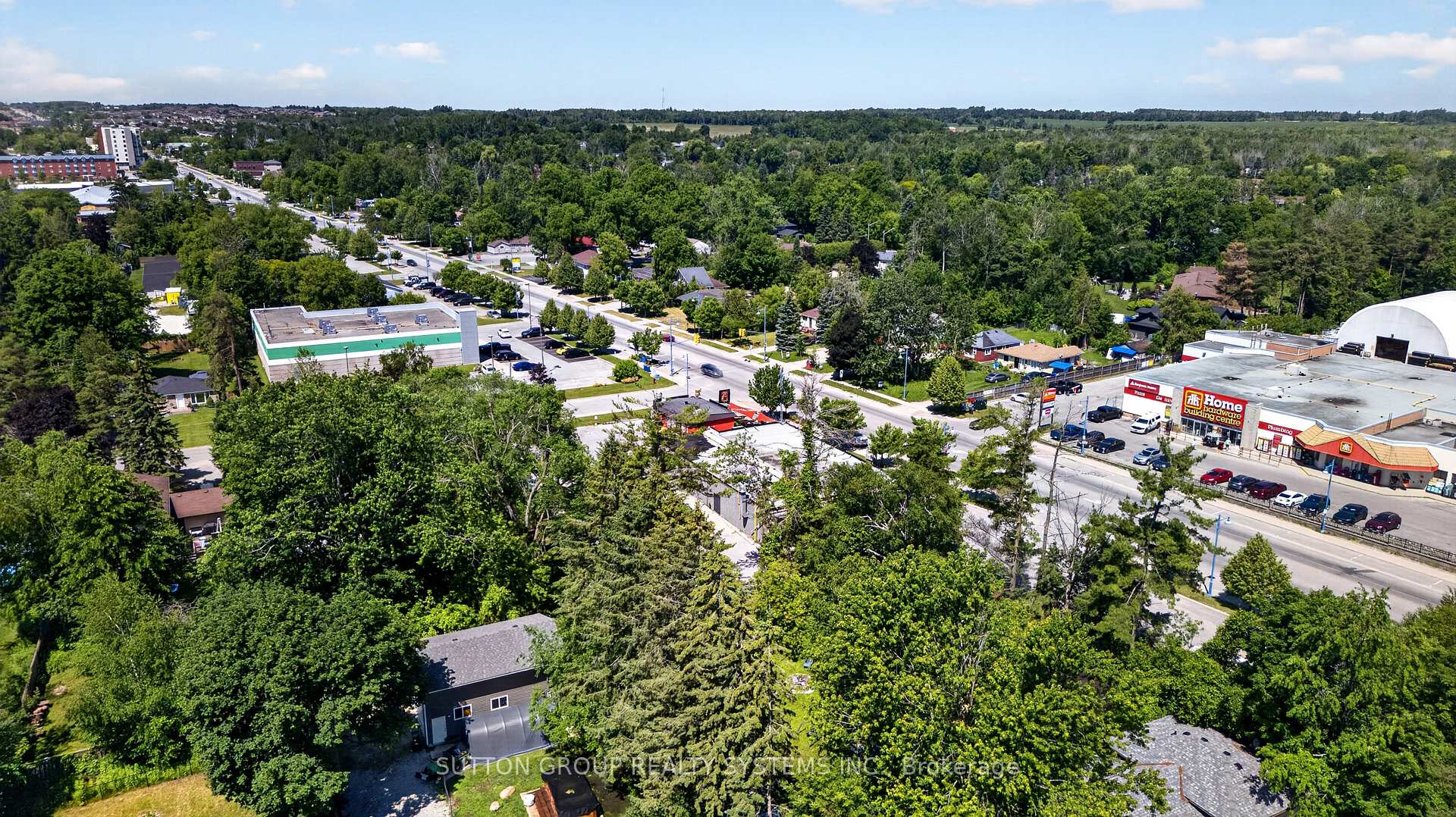 Photo 33 of 2082 Lilac Drive, Innisfil, Alcona — HOMEH